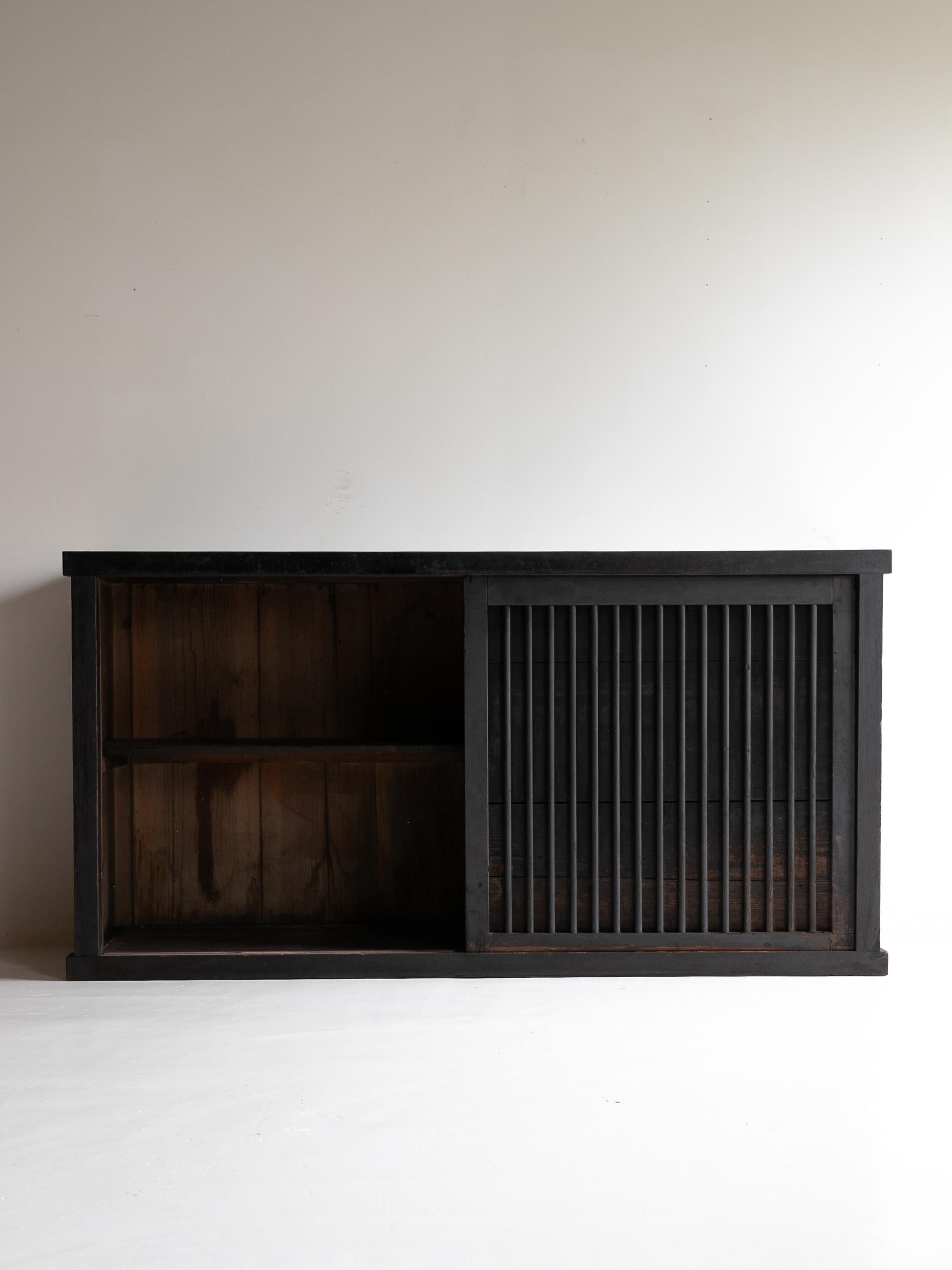 Grand buffet japonais Tansu 1860s-1900s Wabisabi Bon état à Sammu-shi, Chiba