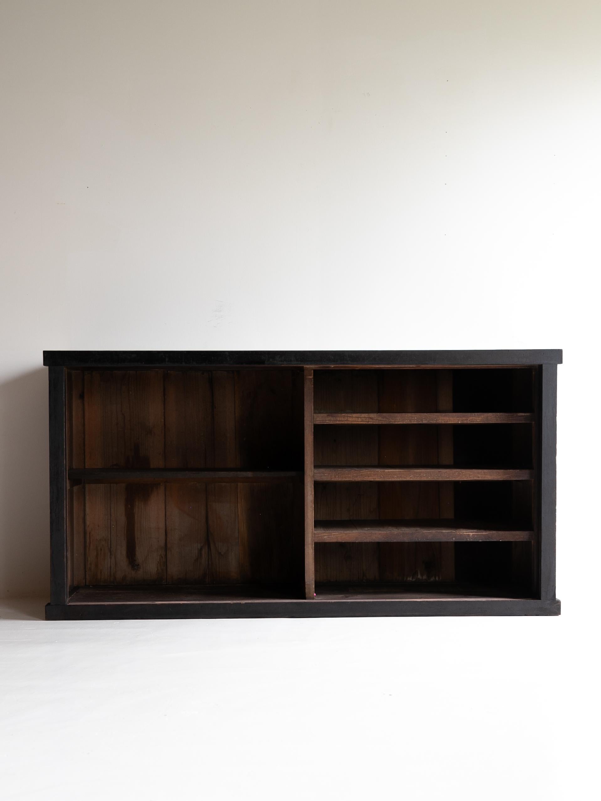 20ième siècle Grand buffet japonais Tansu 1860s-1900s Wabisabi