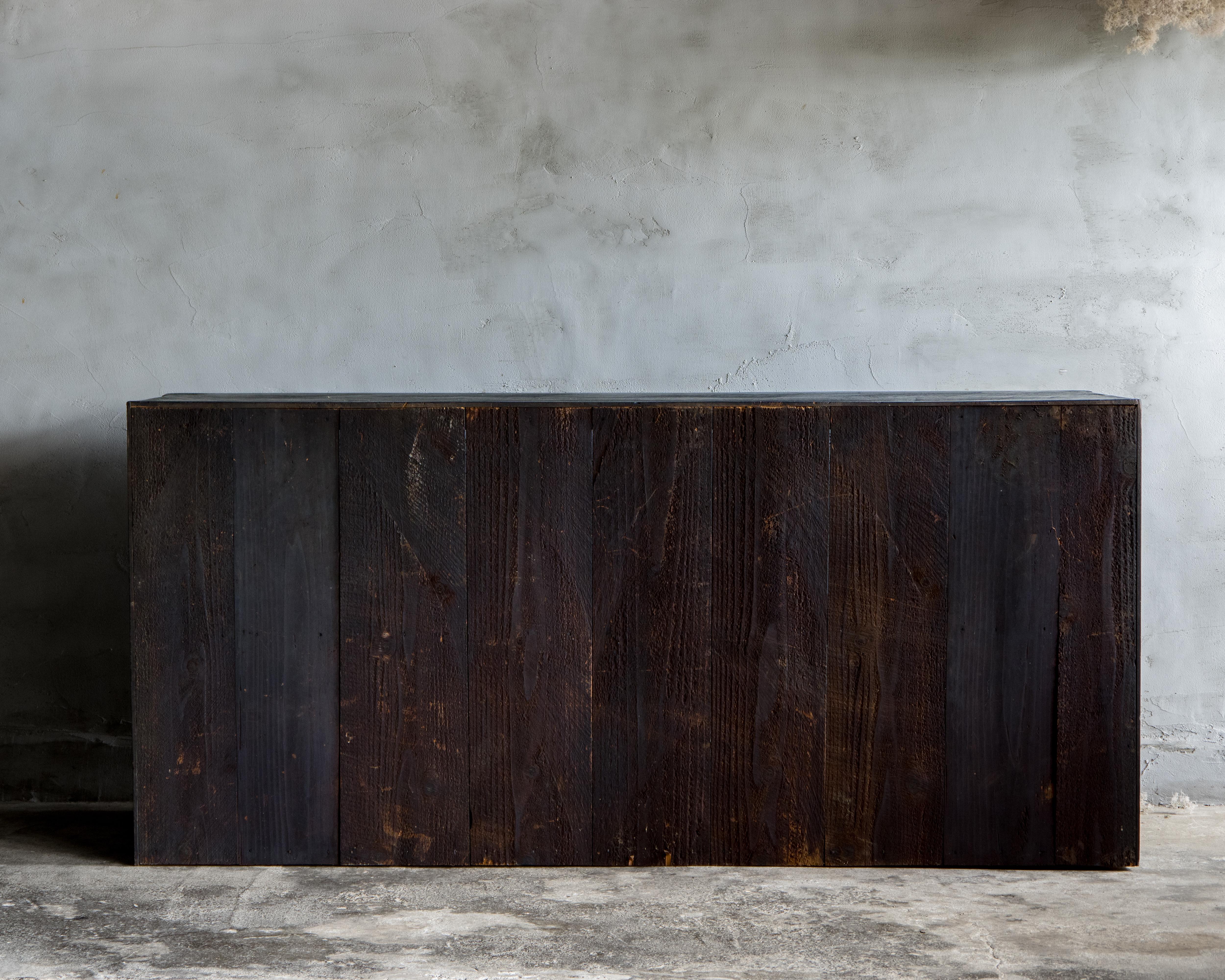 Antico Tansu giapponese di grandi dimensioni, porte a pannello, epoca Meiji 1868-1912, Wabi Sabi in vendita 13