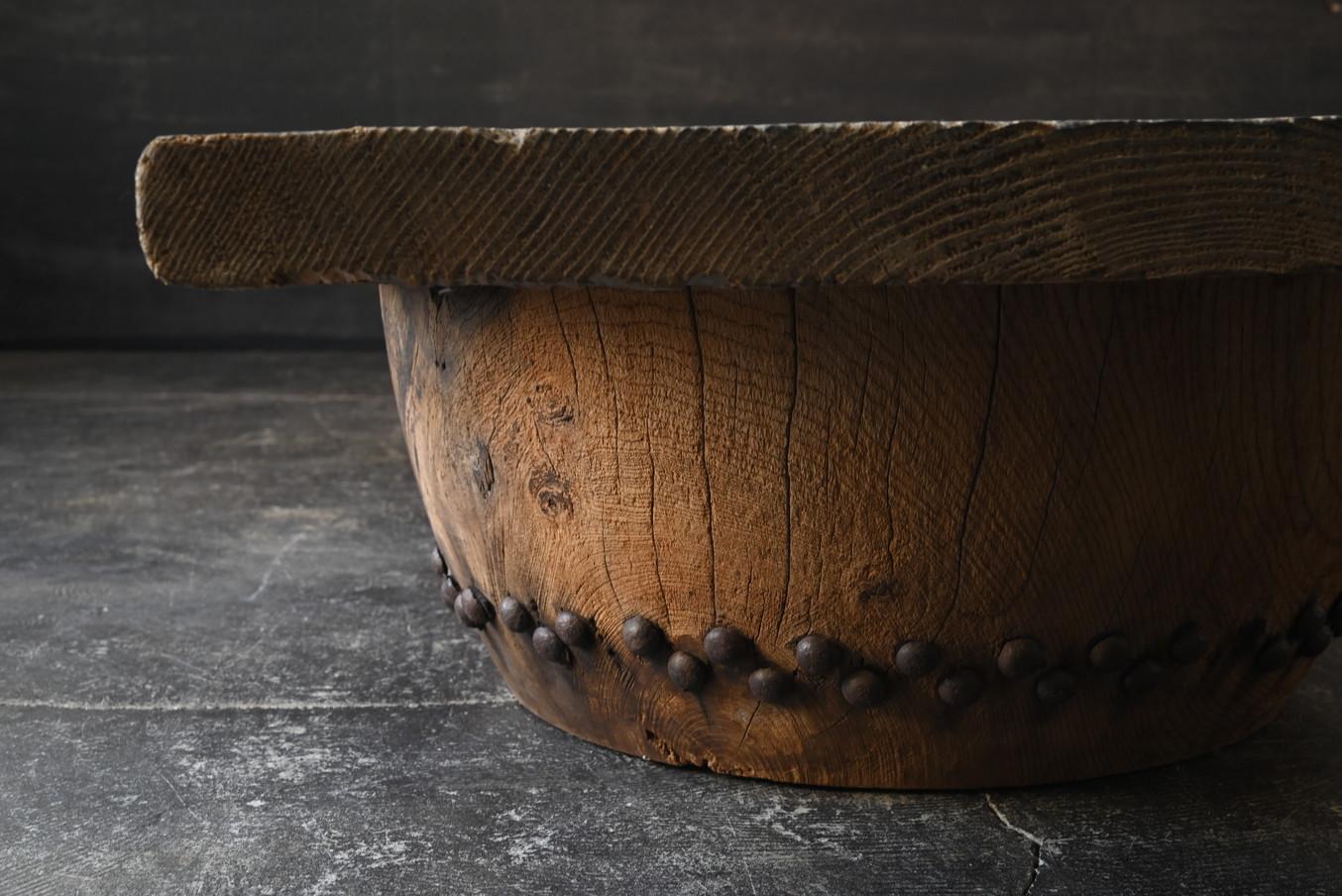 Japanischer antiker großer niedriger japanischer antiker Holztisch / 1868 bis 1920 / Wabi-sabi-Sofatisch 4