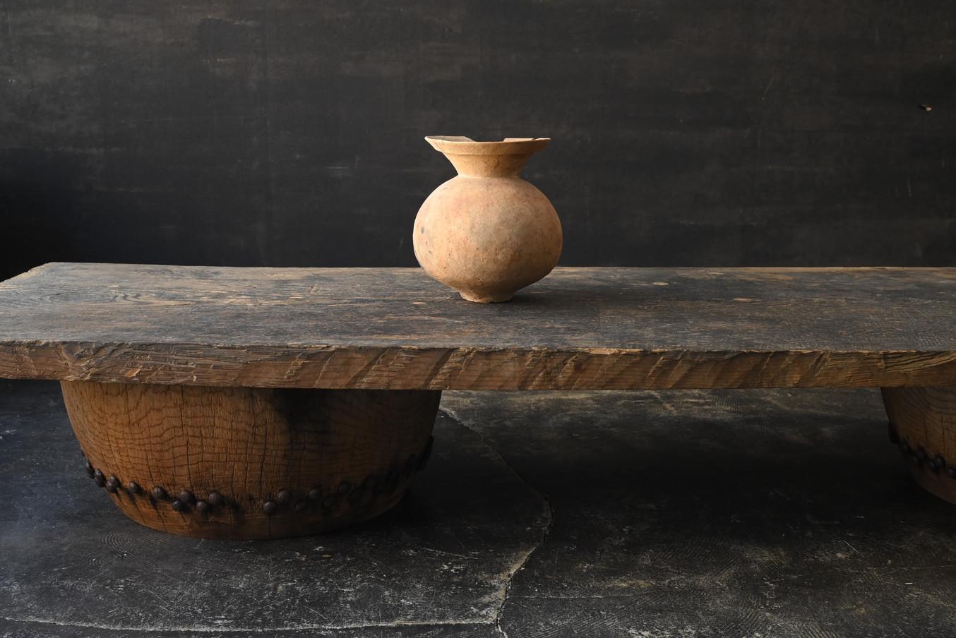 Japanischer antiker großer niedriger japanischer antiker Holztisch / 1868 bis 1920 / Wabi-sabi-Sofatisch 13