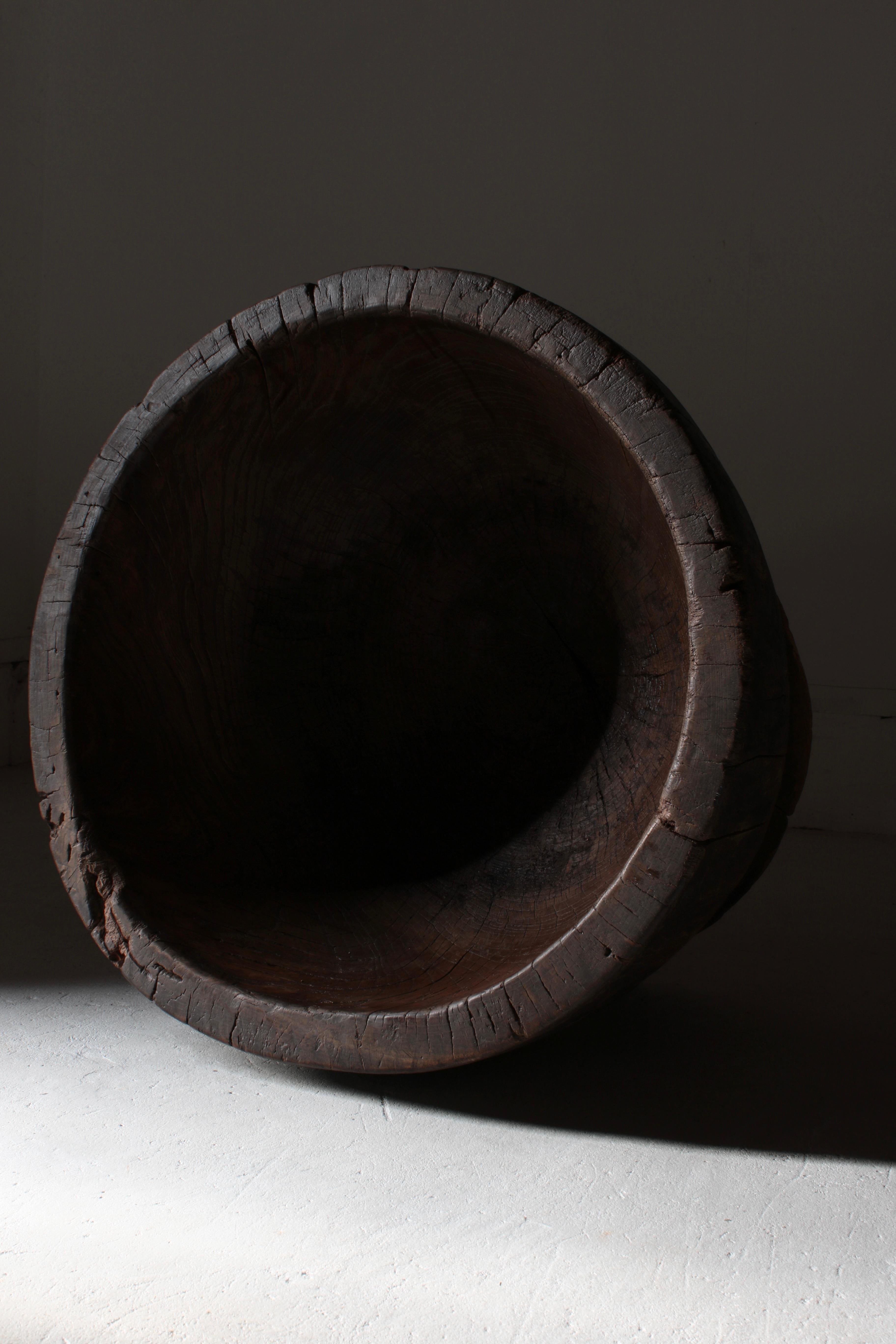 Woodwork Japanese Antique Large Wooden Mortar / Flowerpot / Wabi-sabi
