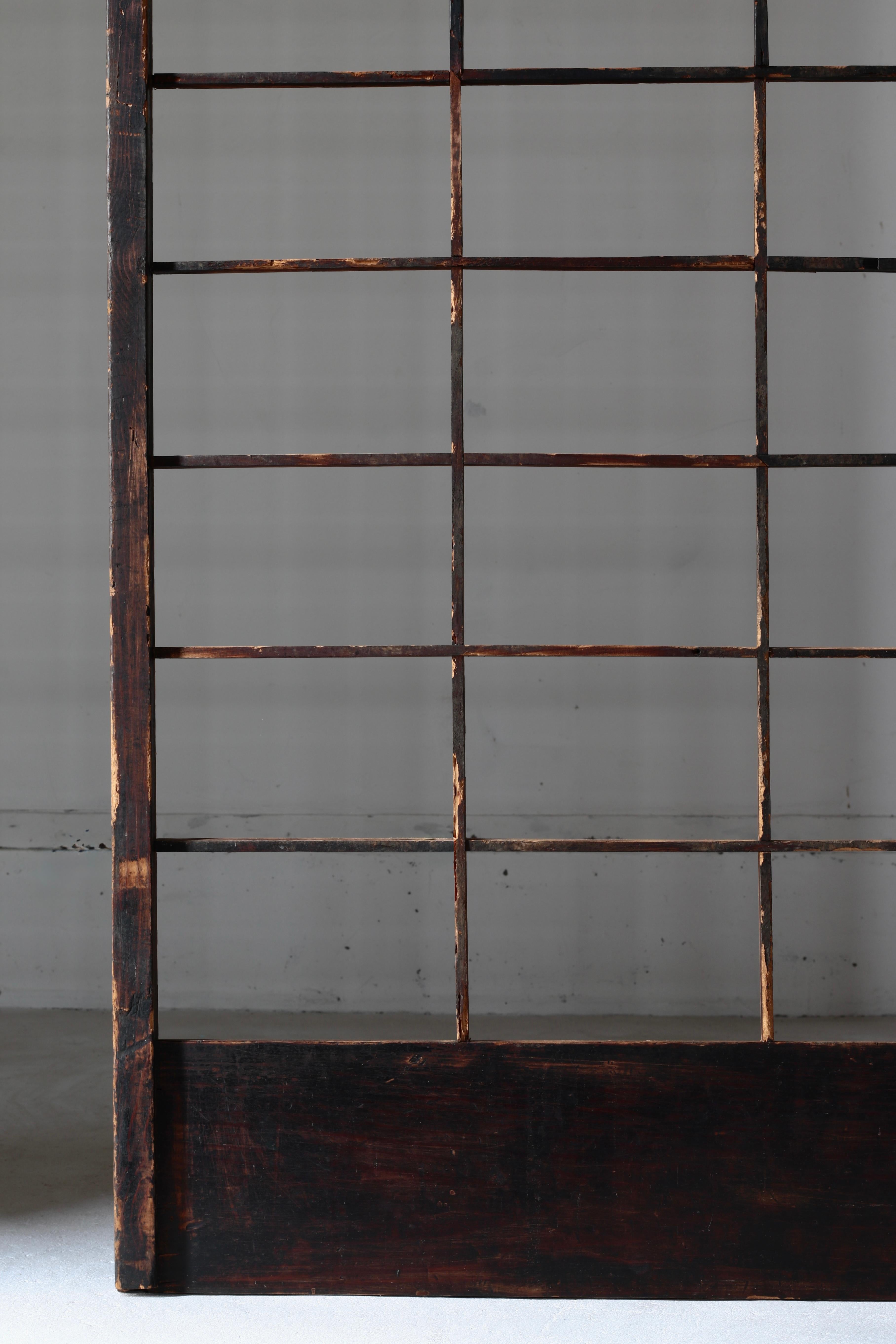 Puerta japonesa antigua enrejada / Decoración mural / 1868-1912s / Wabi-Sabi Cedro en venta