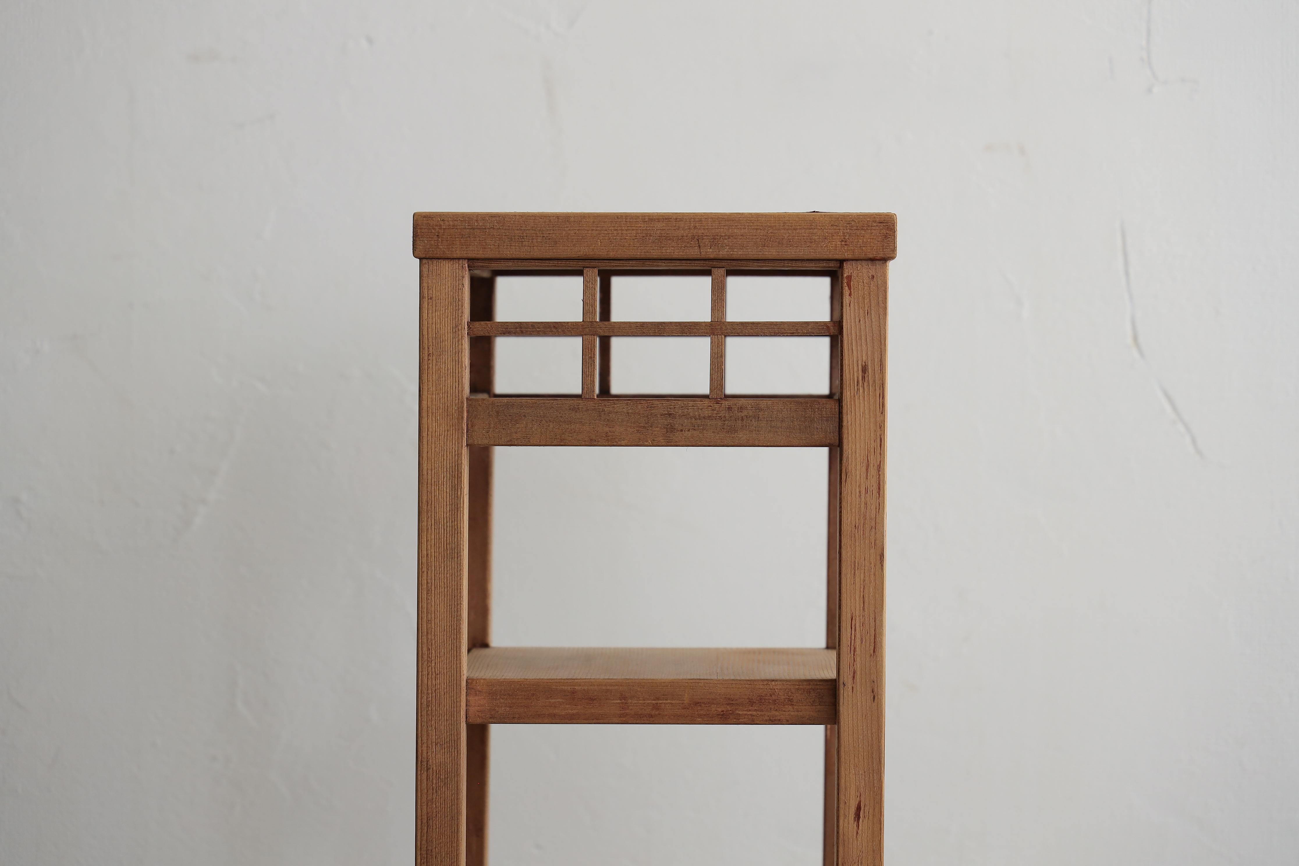 Japanese Antique Lattice flower stand, Wabi-Sabi, Japandi For Sale 3