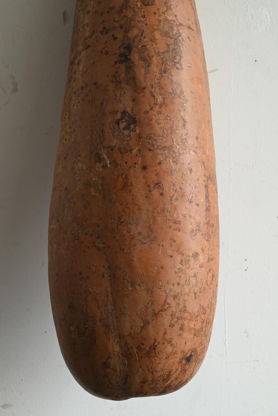 Jarrón japonés antiguo de flores de calabaza larga/1868-1920/objeto colgante de pared Otro en venta