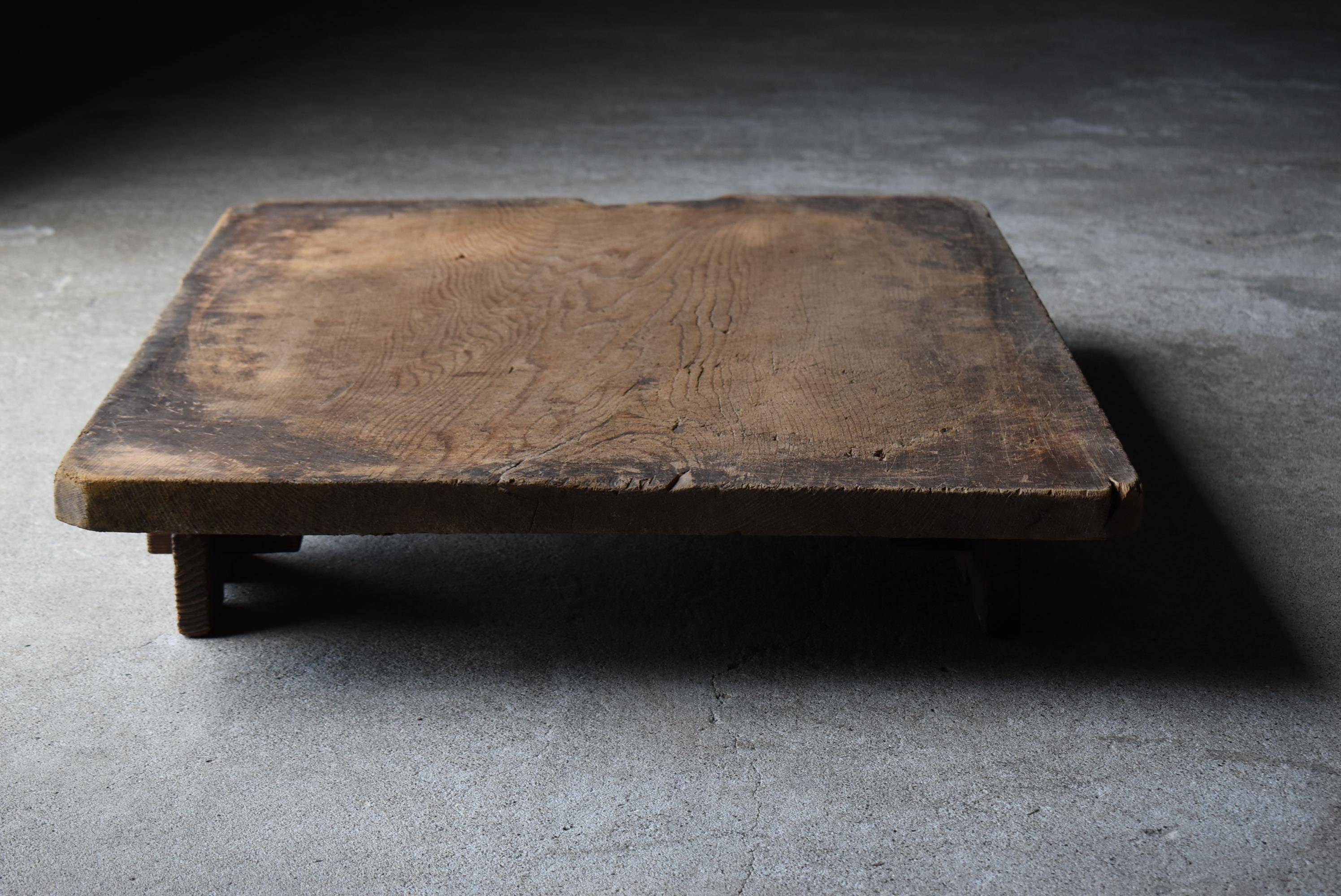 Table basse ancienne japonaise 1900s-1940s / Sofa Table Display Table Wabi Sabi en vente 7