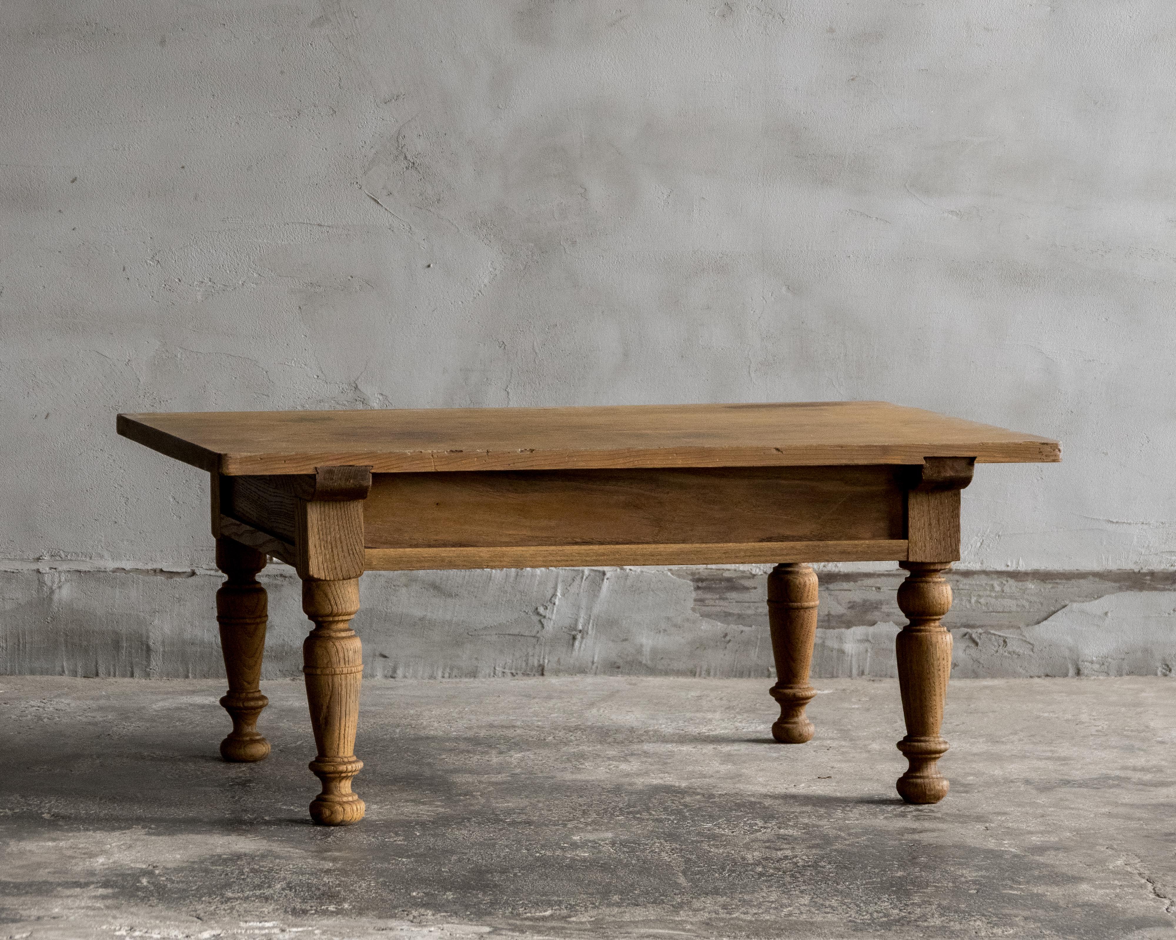 Japanese Antique Low Table (Fuzukue), Taisho Era (1912–1926), Wabi Sabi For Sale 2