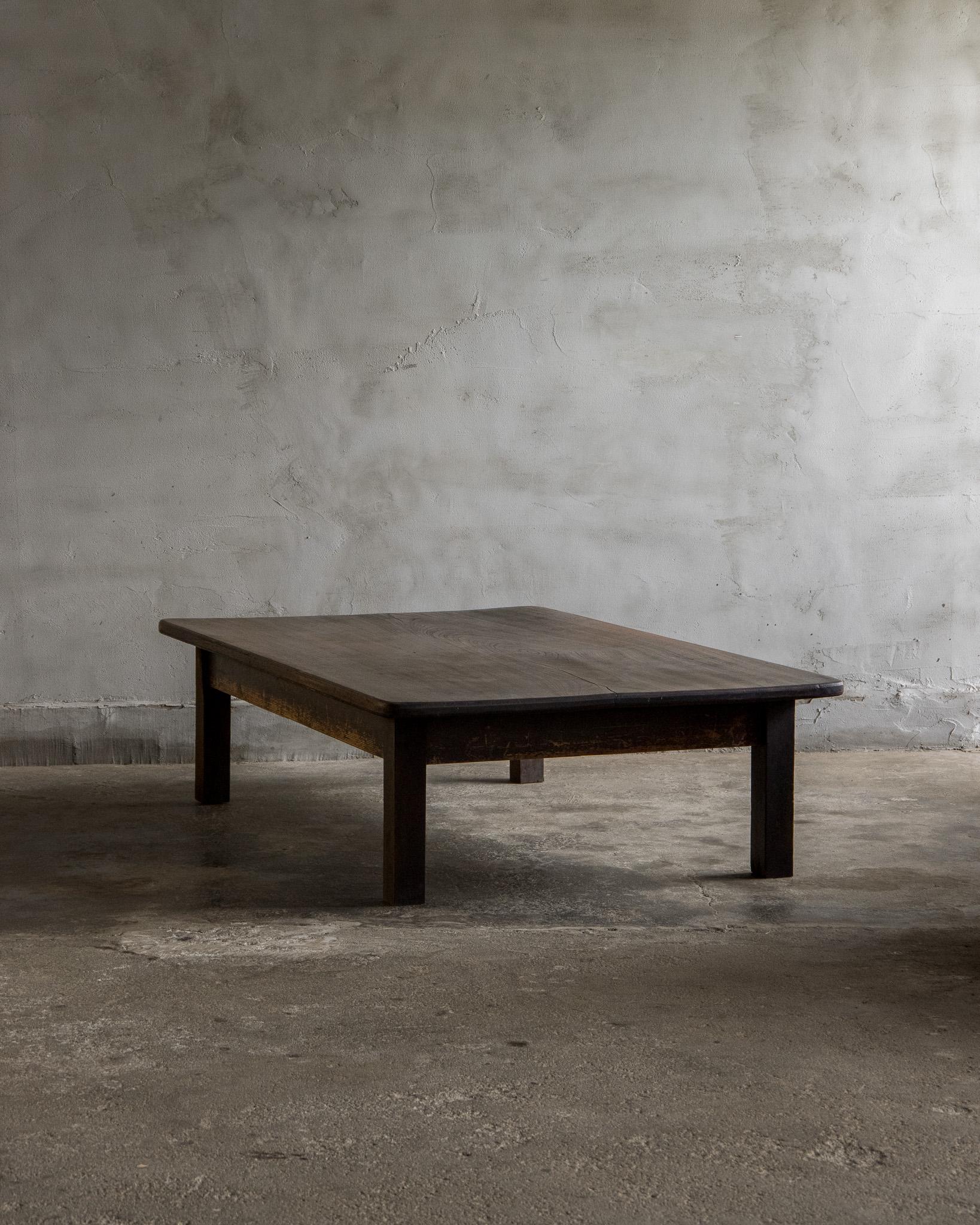 Japanese Antique Low Table, Late Meiji Era'1868-1912'Wabi Sabi For Sale 2