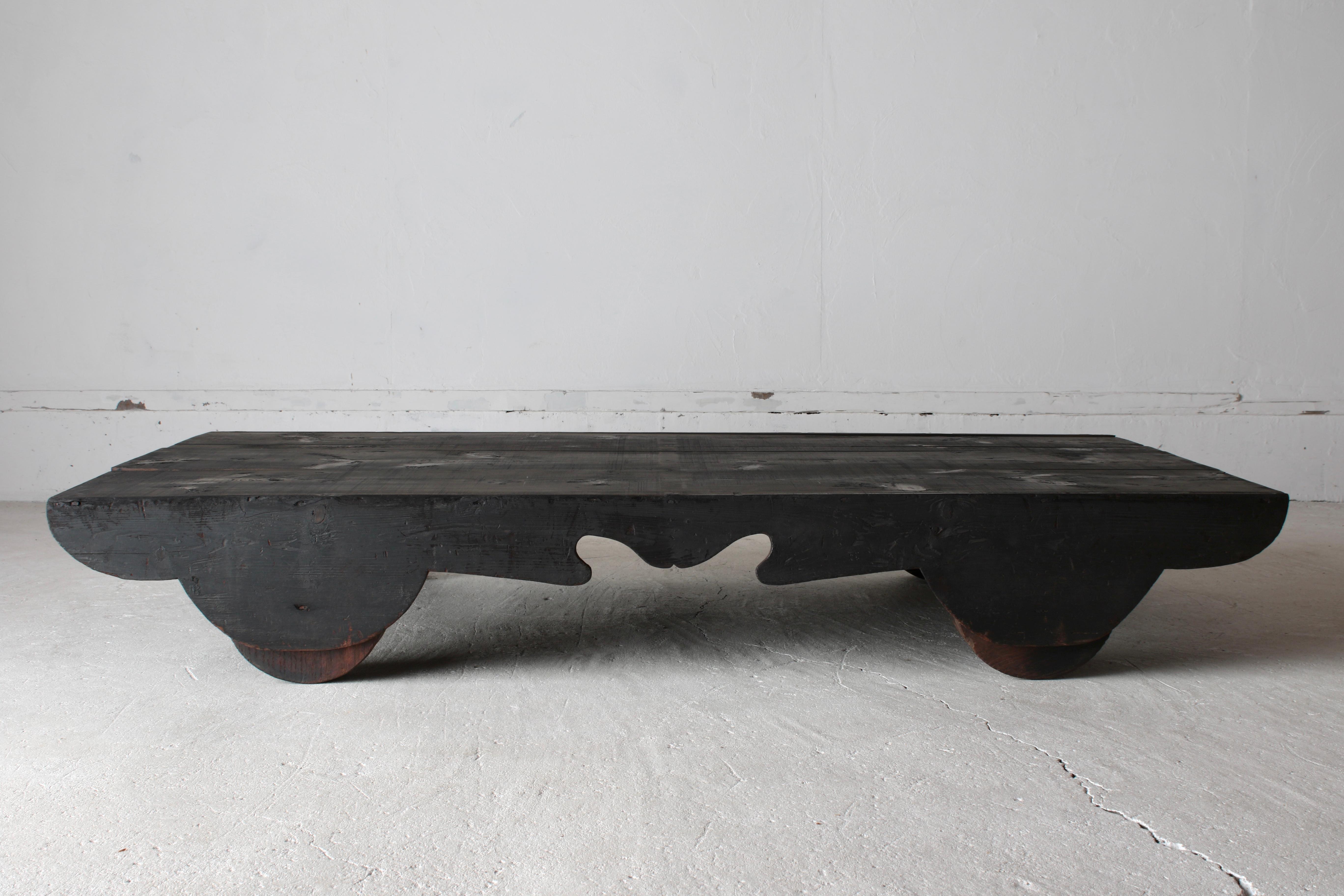 Japanischer antiker niedriger Tisch / Sofatisch / 1800-1868er / Wabi-Sabi Mingei im Angebot 11