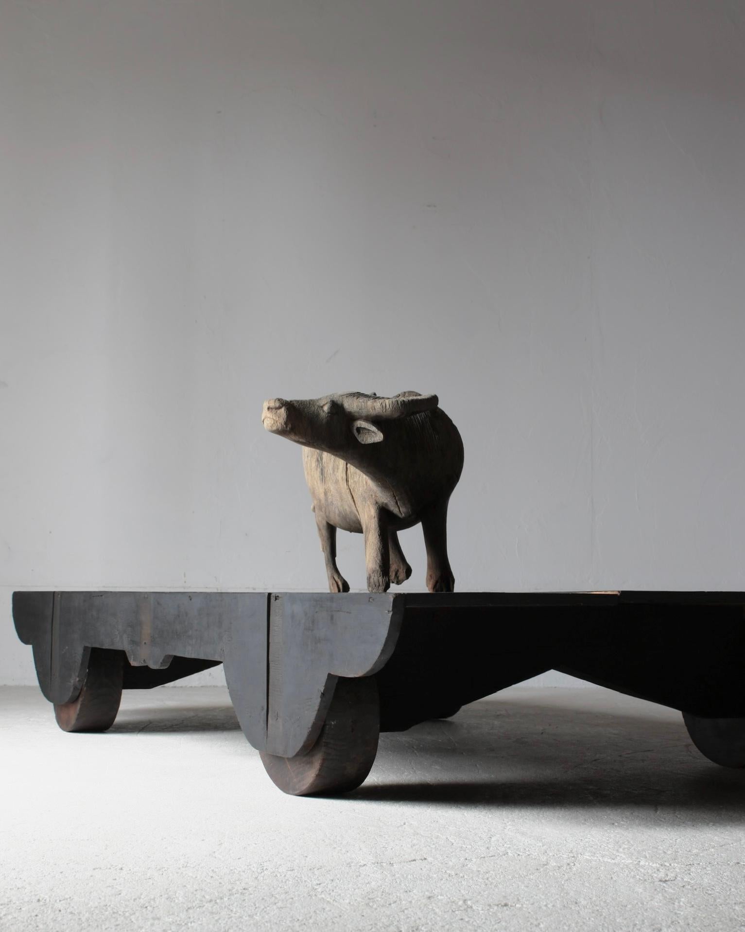 Japanischer antiker niedriger Tisch / Sofatisch / 1800-1868er / Wabi-Sabi Mingei im Angebot 12