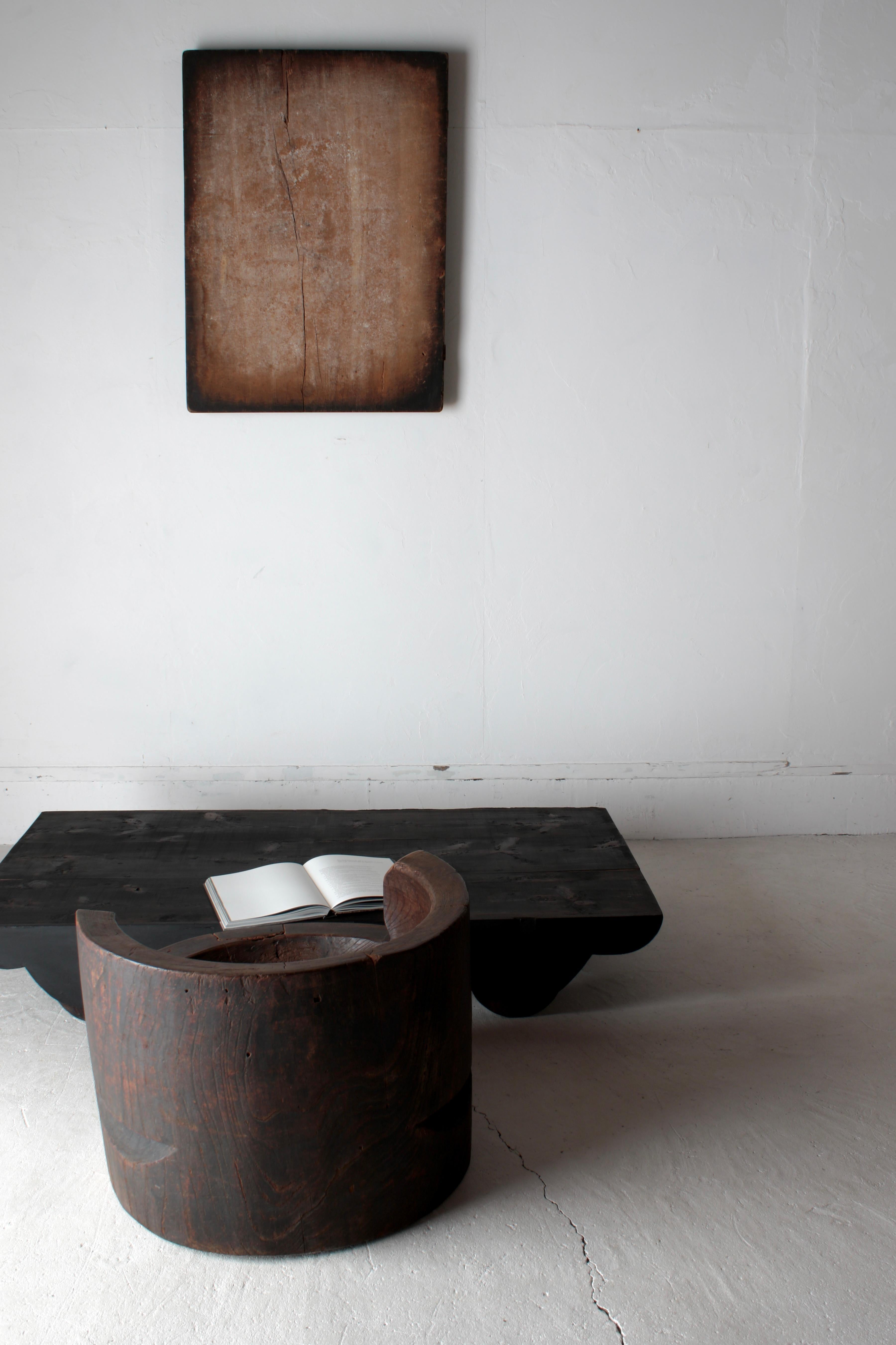 Japanischer antiker niedriger Tisch / Sofatisch / 1800-1868er / Wabi-Sabi Mingei im Zustand „Gut“ im Angebot in Iwate-gun Shizukuishi-cho, Iwate Prefecture