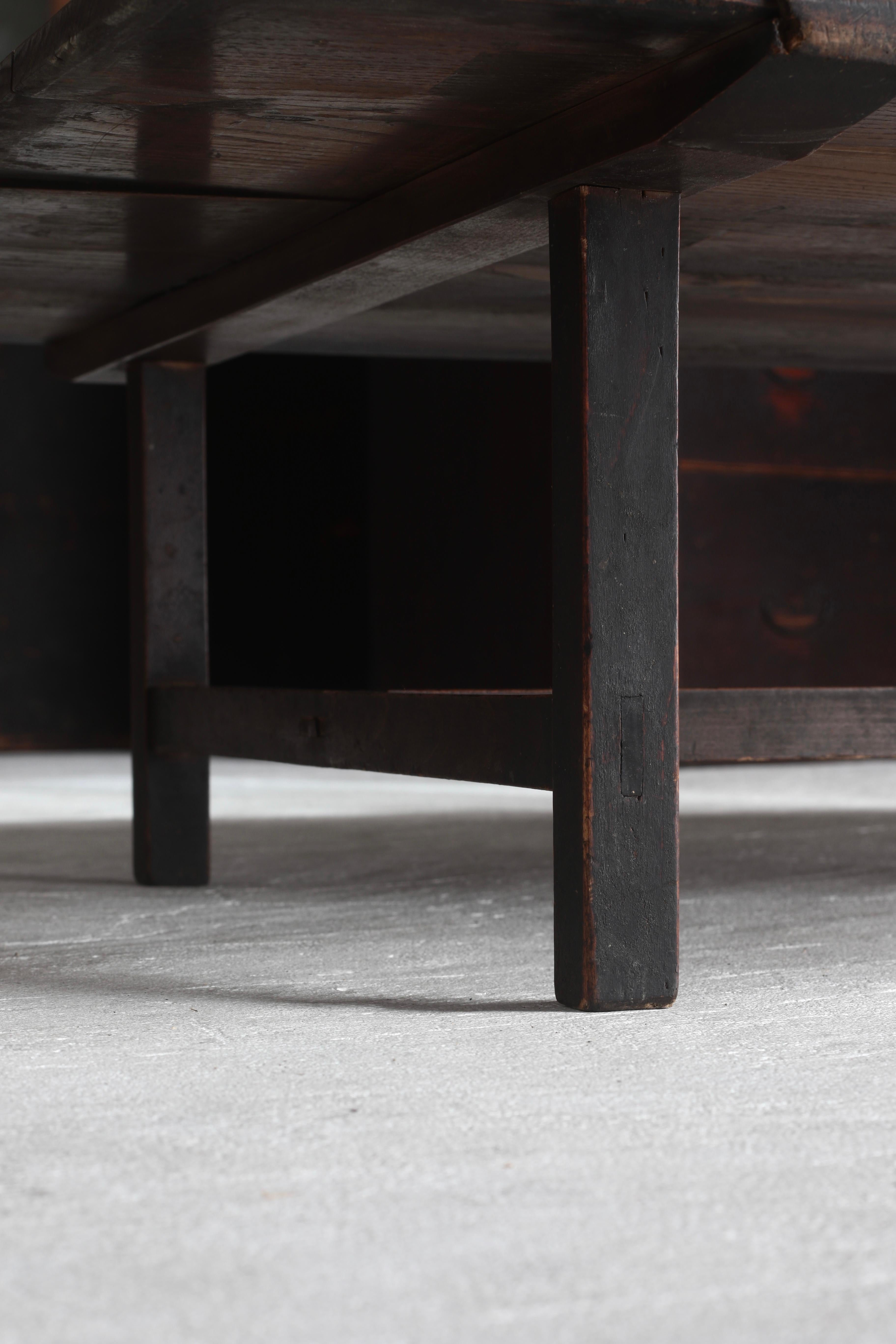 Japanese Antique Low Table / Sofa Table Coffee Table  / 1912-1926s Wabi-sabi 4