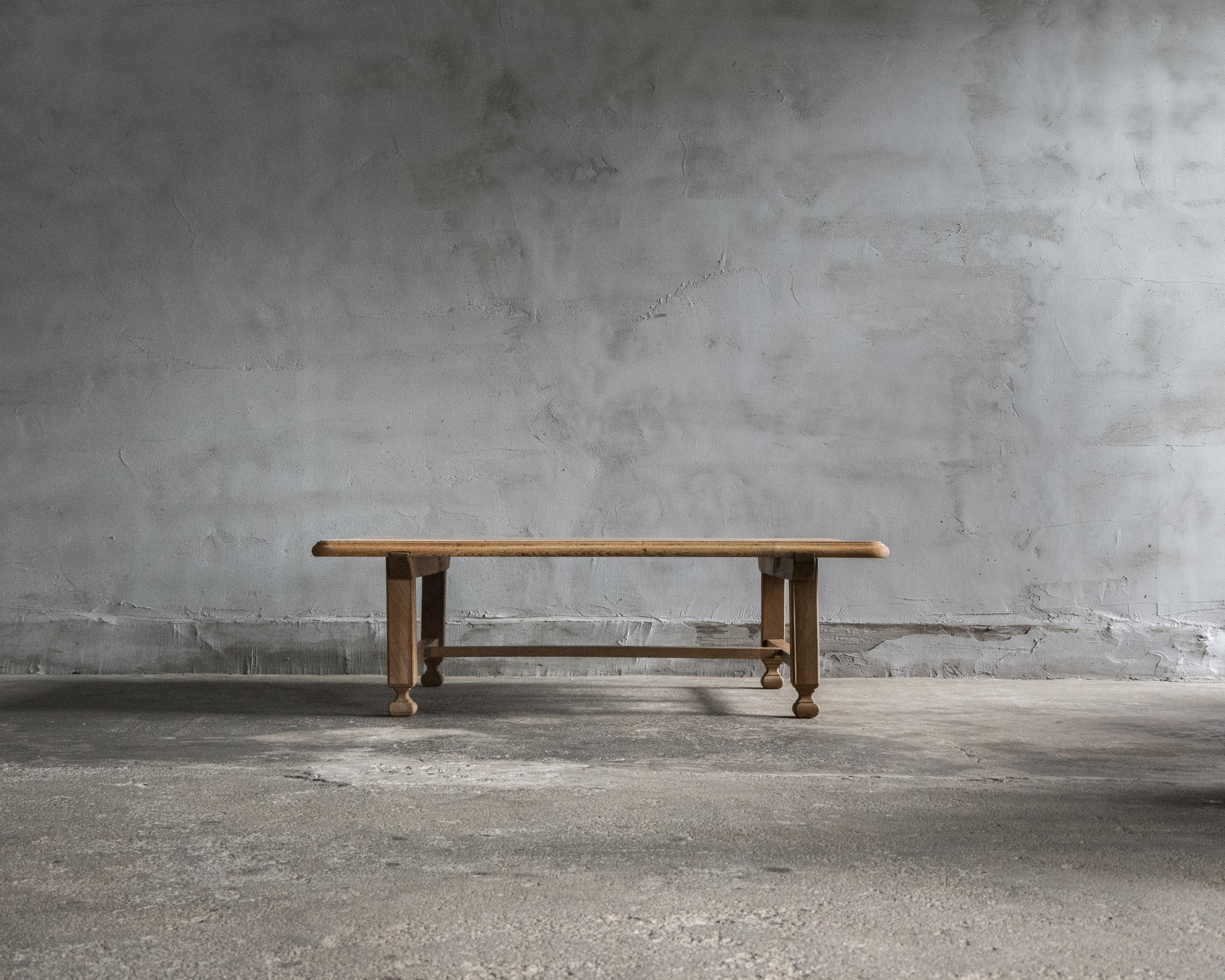 Japanese Antique Low Table, Taisho Era (1912–1926), Wabi Sabi For Sale 5