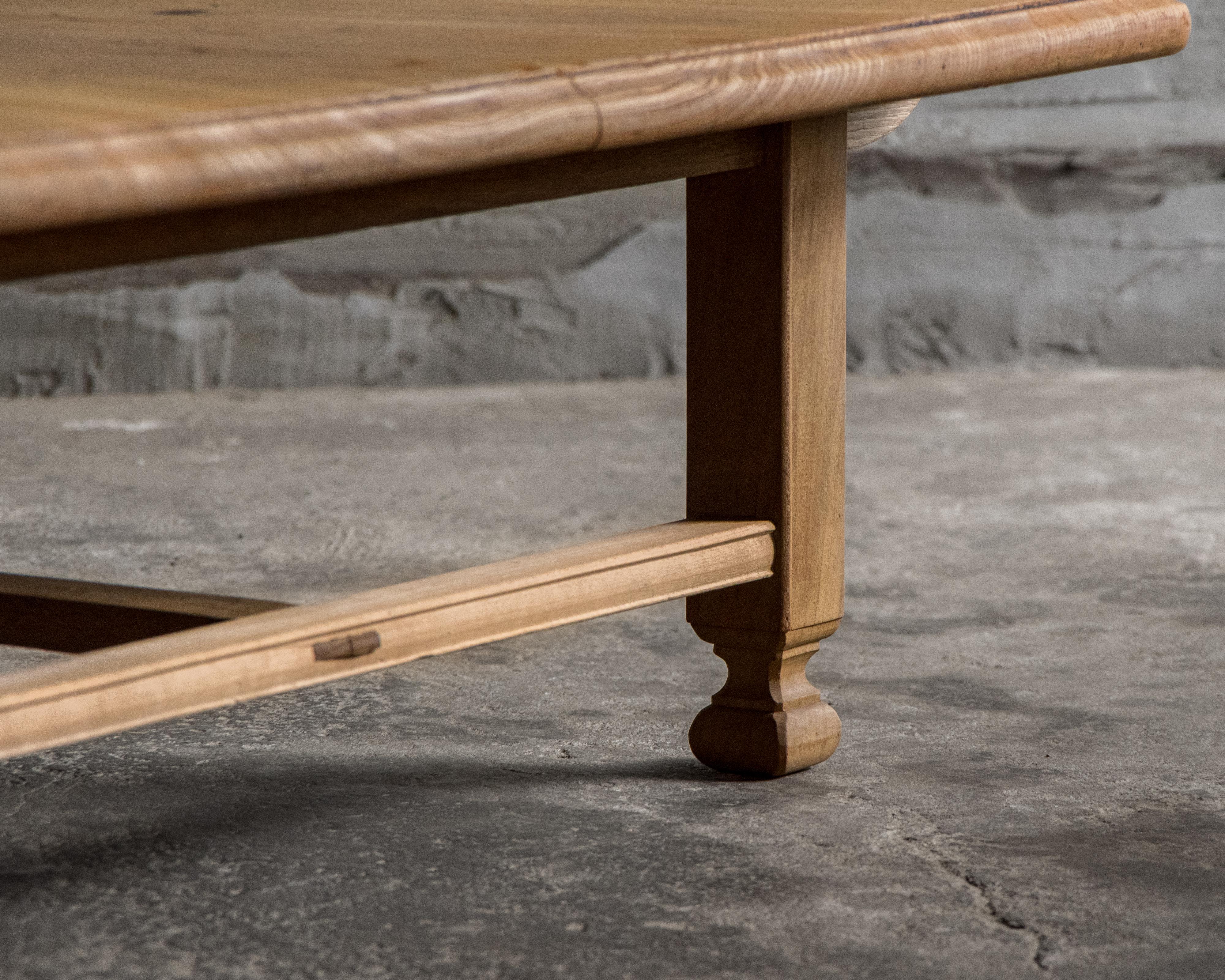 Japanese Antique Low Table, Taisho Era (1912–1926), Wabi Sabi For Sale 2