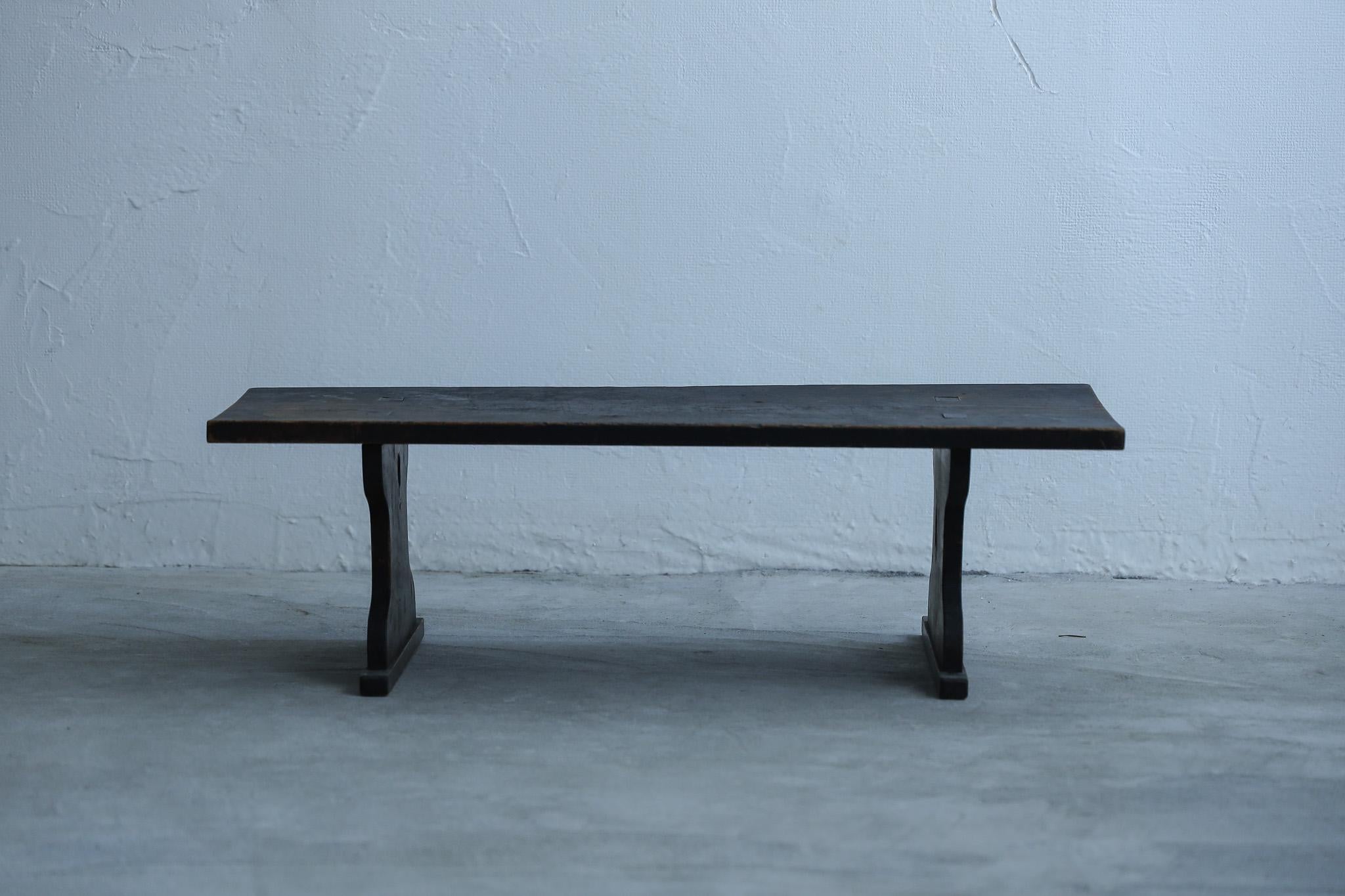 Japanischer antiker niedriger Tisch, Wabi Sabi im Angebot 3