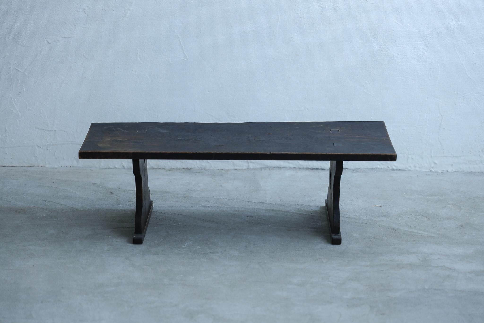 Japanischer antiker niedriger Tisch, Wabi Sabi im Angebot 4