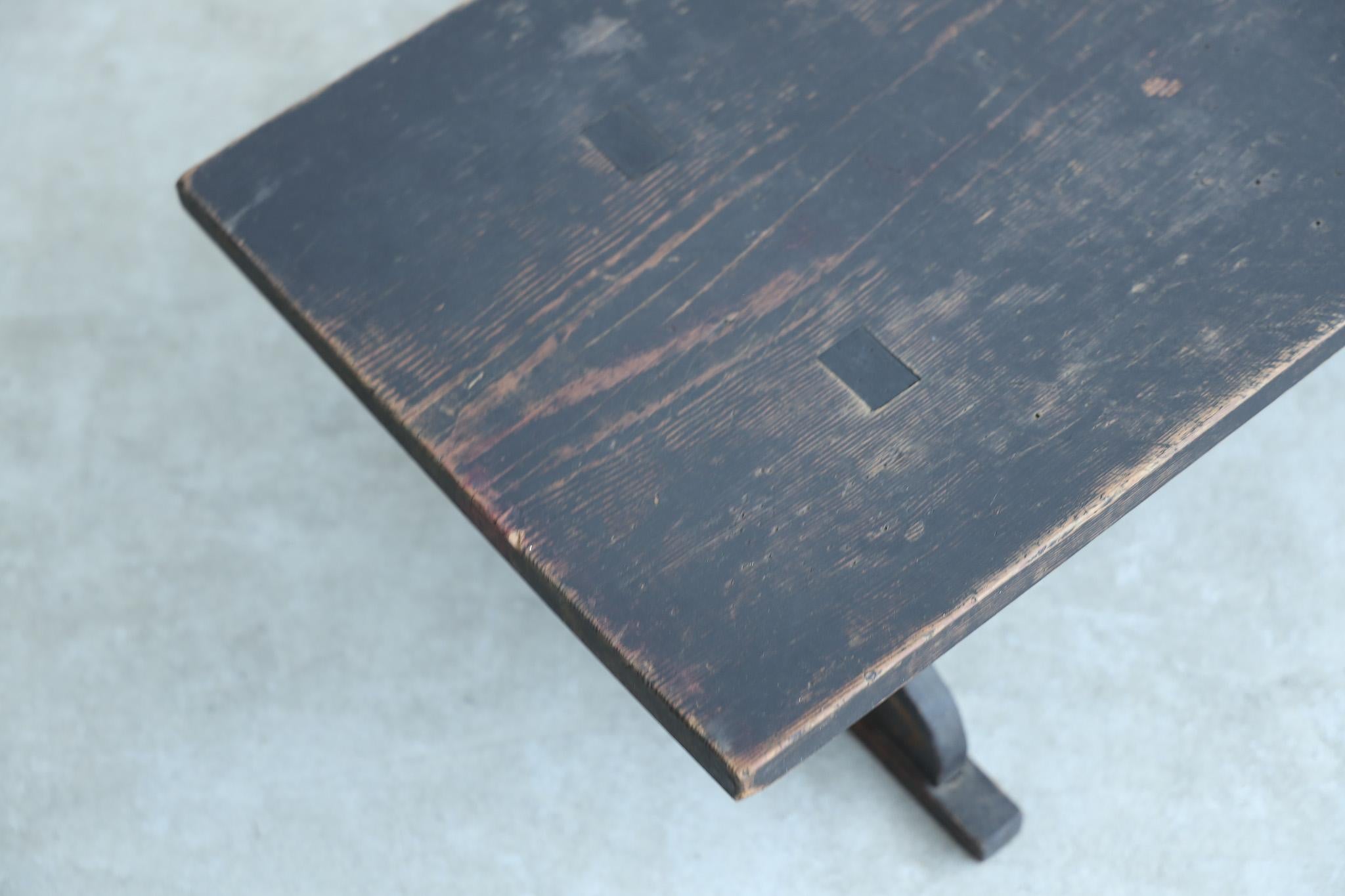 Japanischer antiker niedriger Tisch, Wabi Sabi im Angebot 10