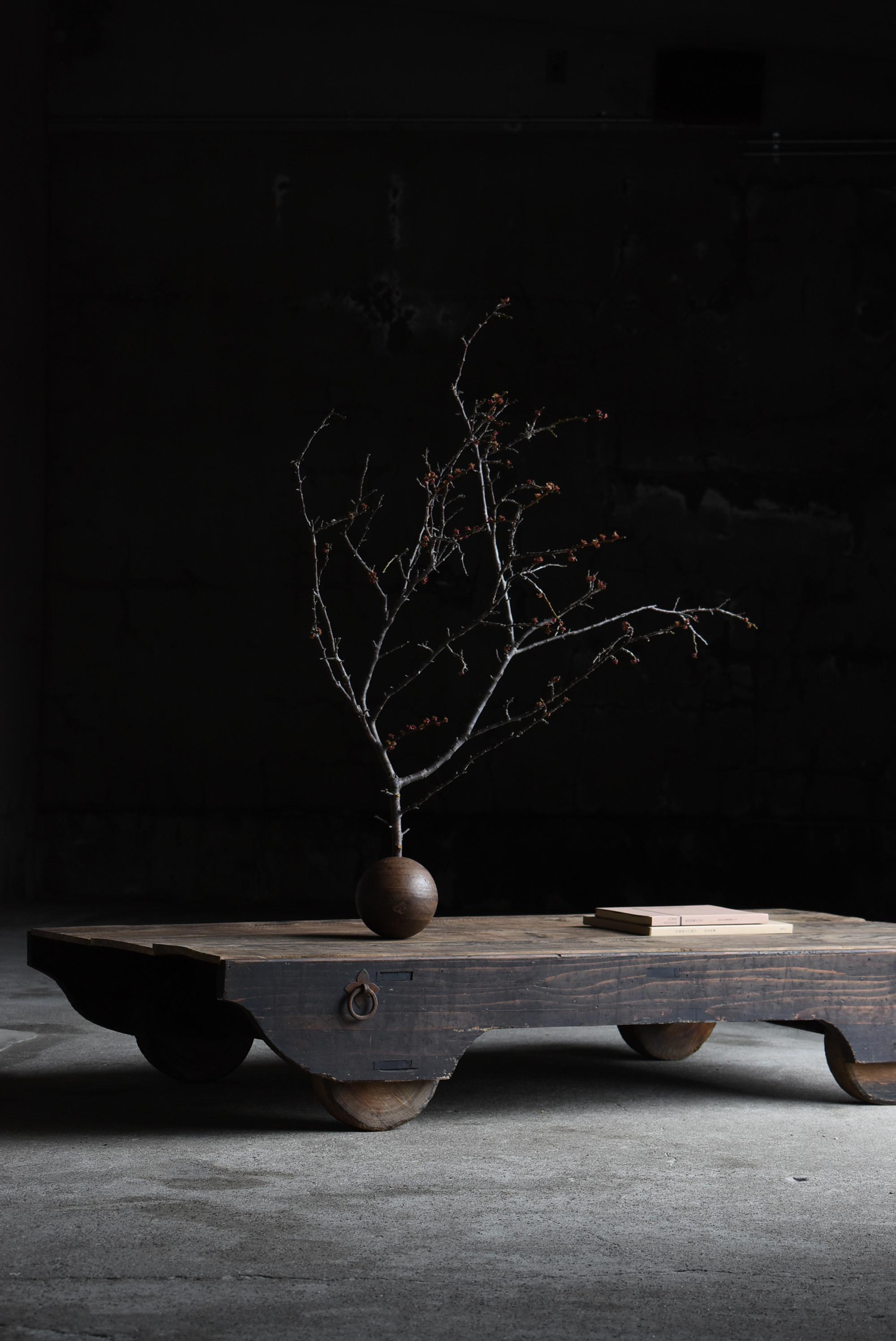 Japanese Antique Low Table with Wheels 1860s-1900s / Sofa Table Wabi Sabi 9