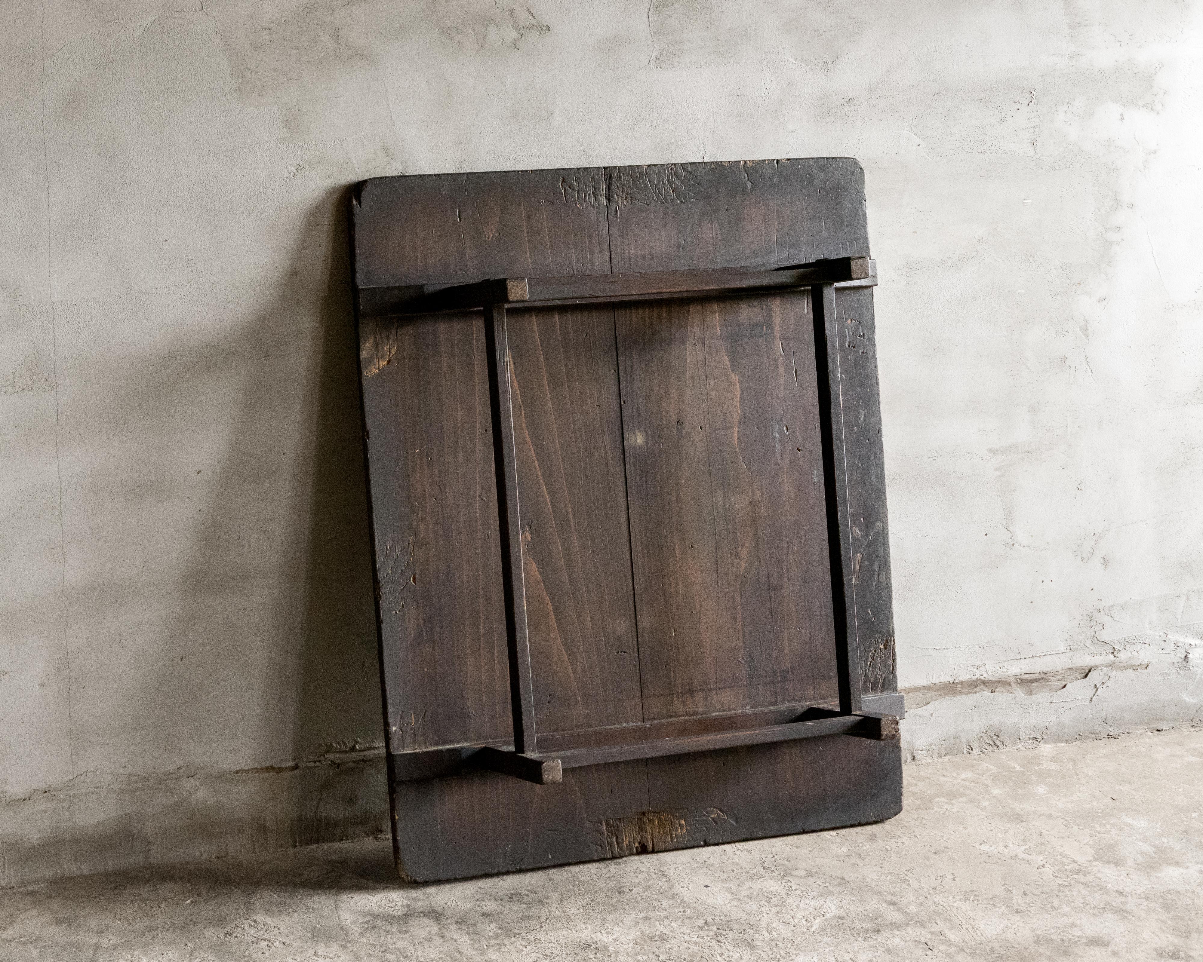 Japanese Antique Low Table (Zataku), Meiji Era (1868–1912), Wabi Sabi For Sale 5