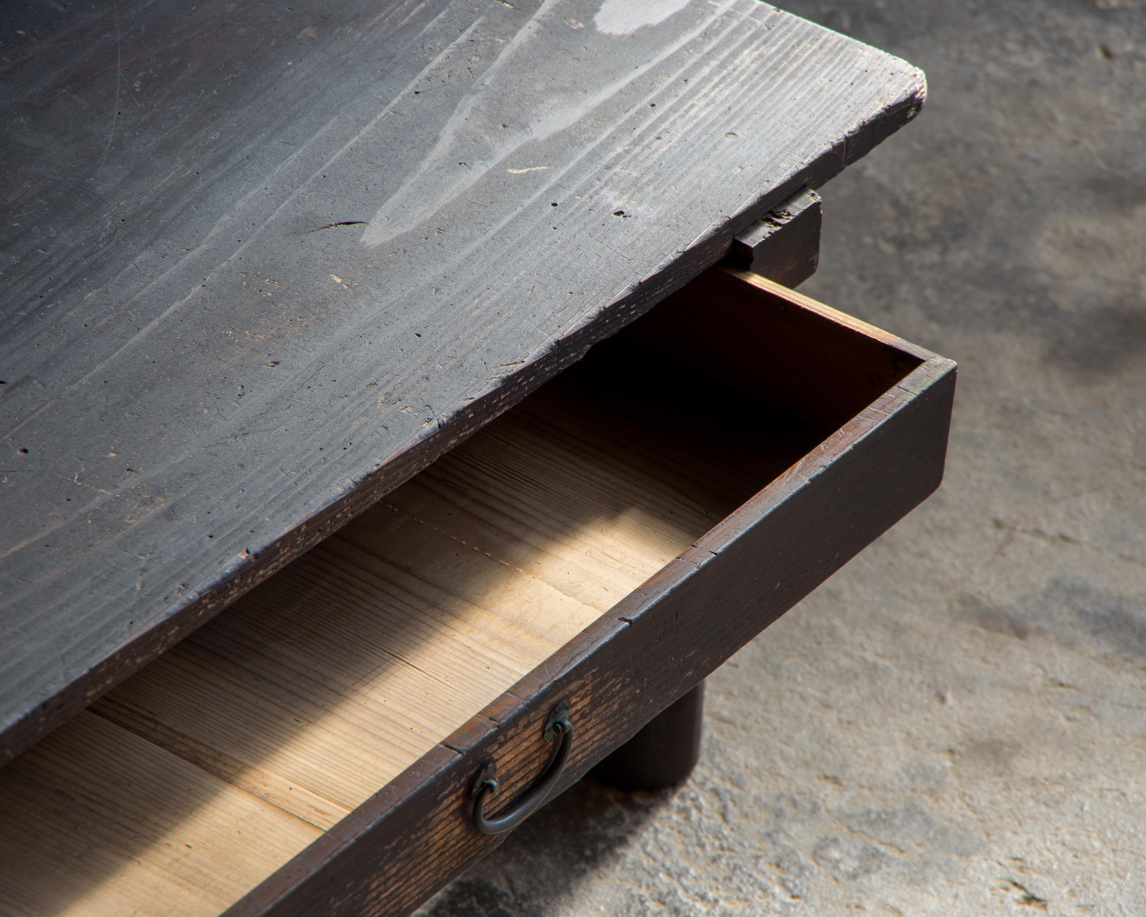 Table basse ancienne japonaise (Zataku), ère Meiji (1868-1912), Wabi Sabi en vente 5