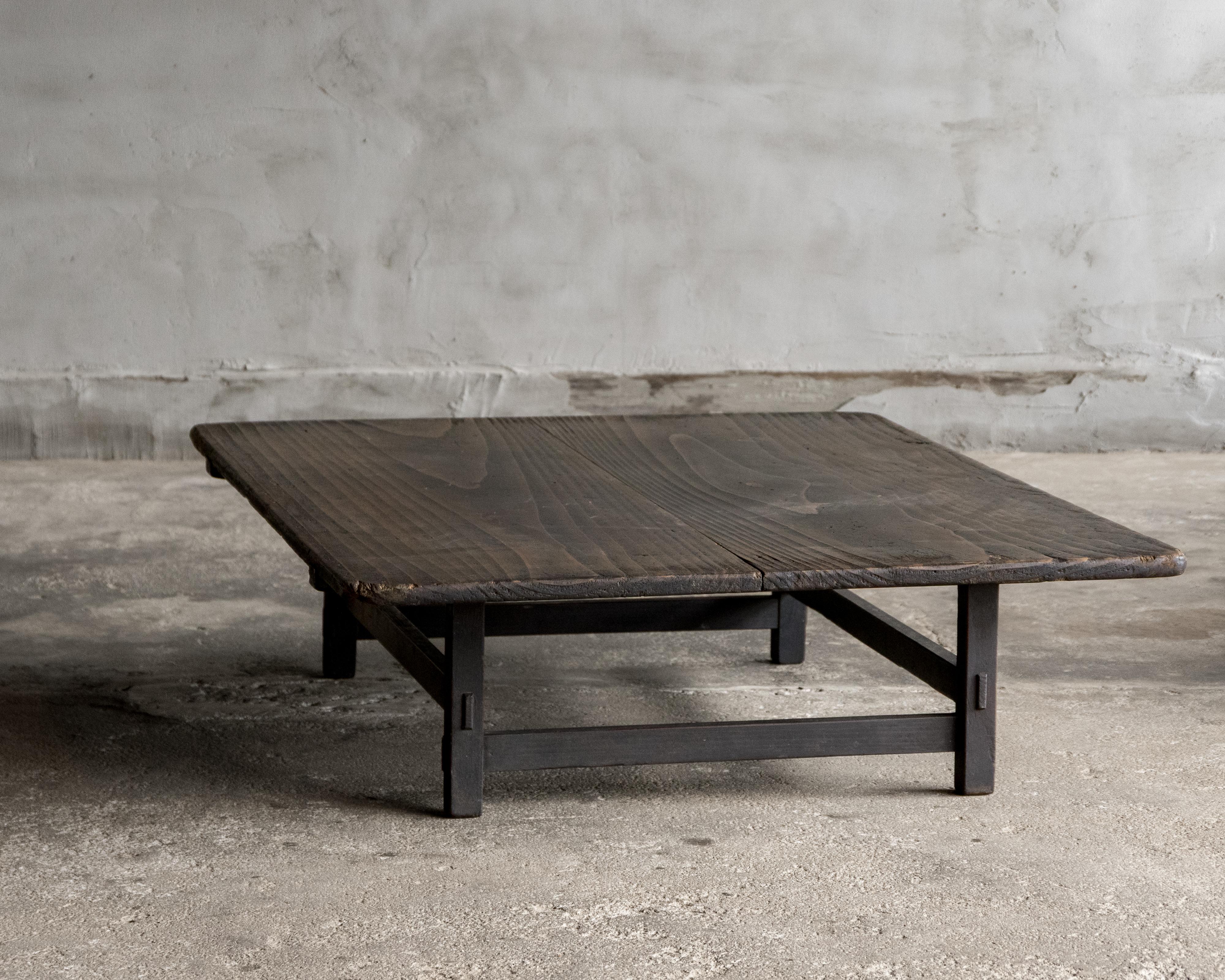 19th Century Japanese Antique Low Table (Zataku), Meiji Era (1868–1912), Wabi Sabi For Sale