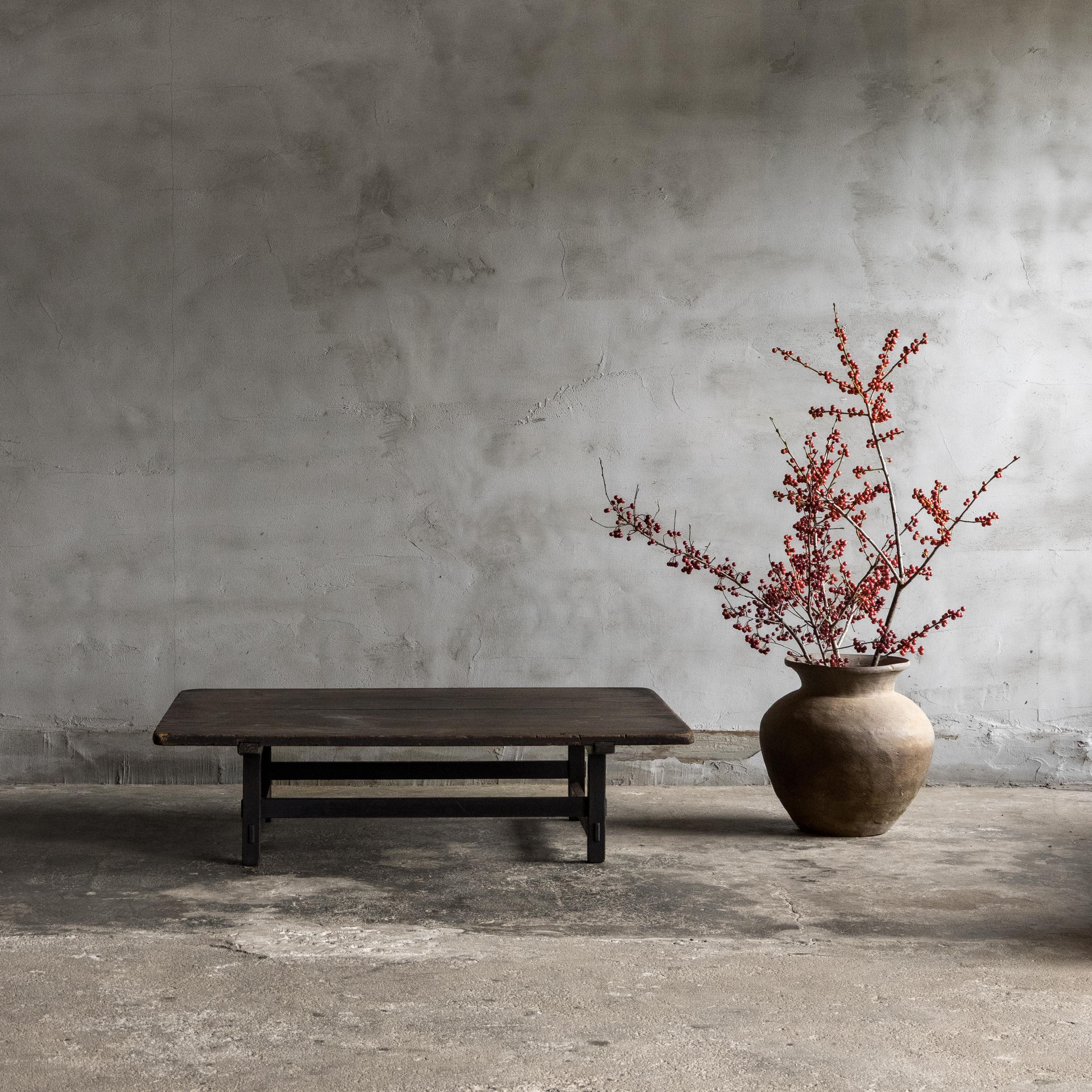 Japanese Antique Low Table (Zataku), Meiji Era (1868–1912), Wabi Sabi For Sale 3