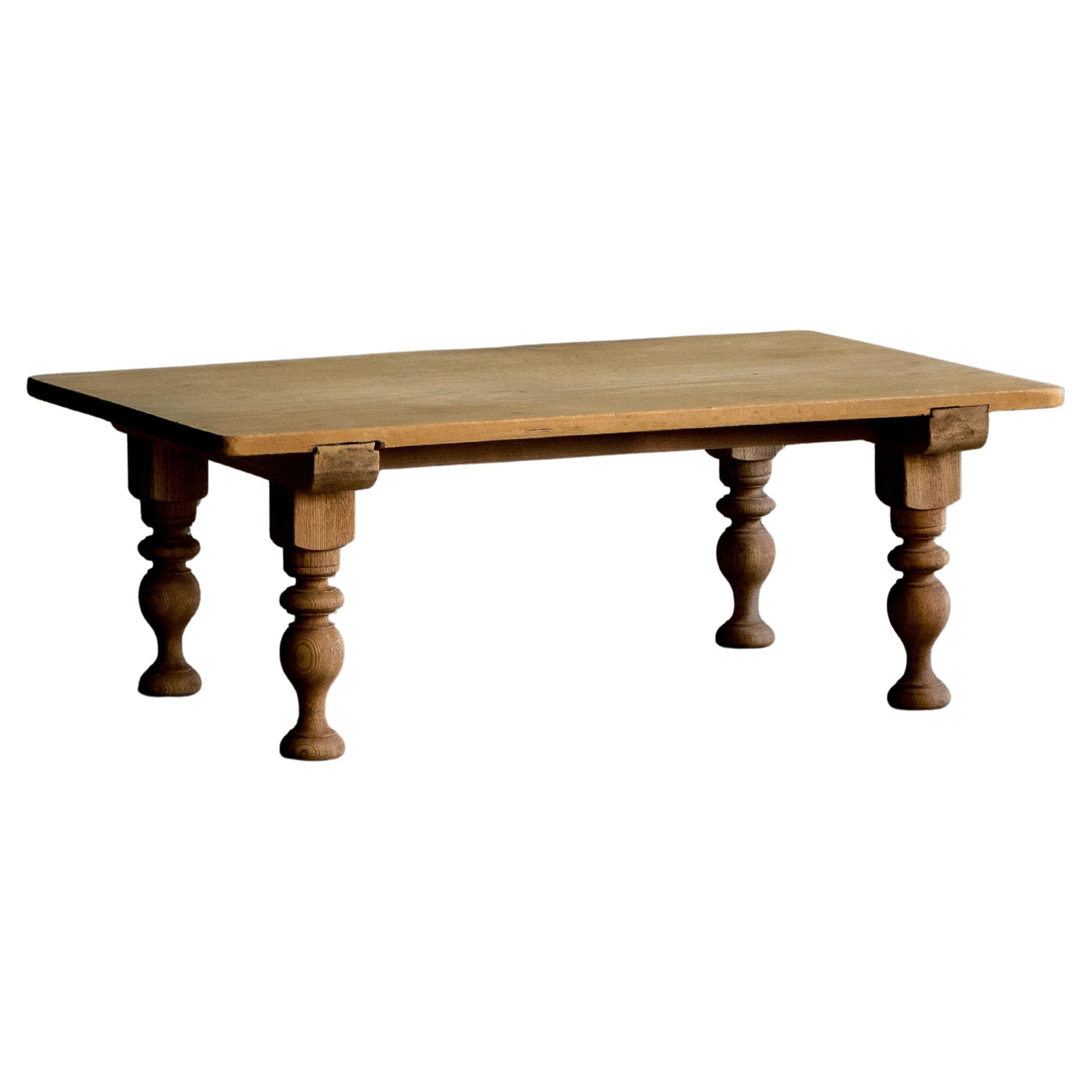 Table basse japonaise ancienne en bois, époque Taisho (1912-1926), Wabi Sabi