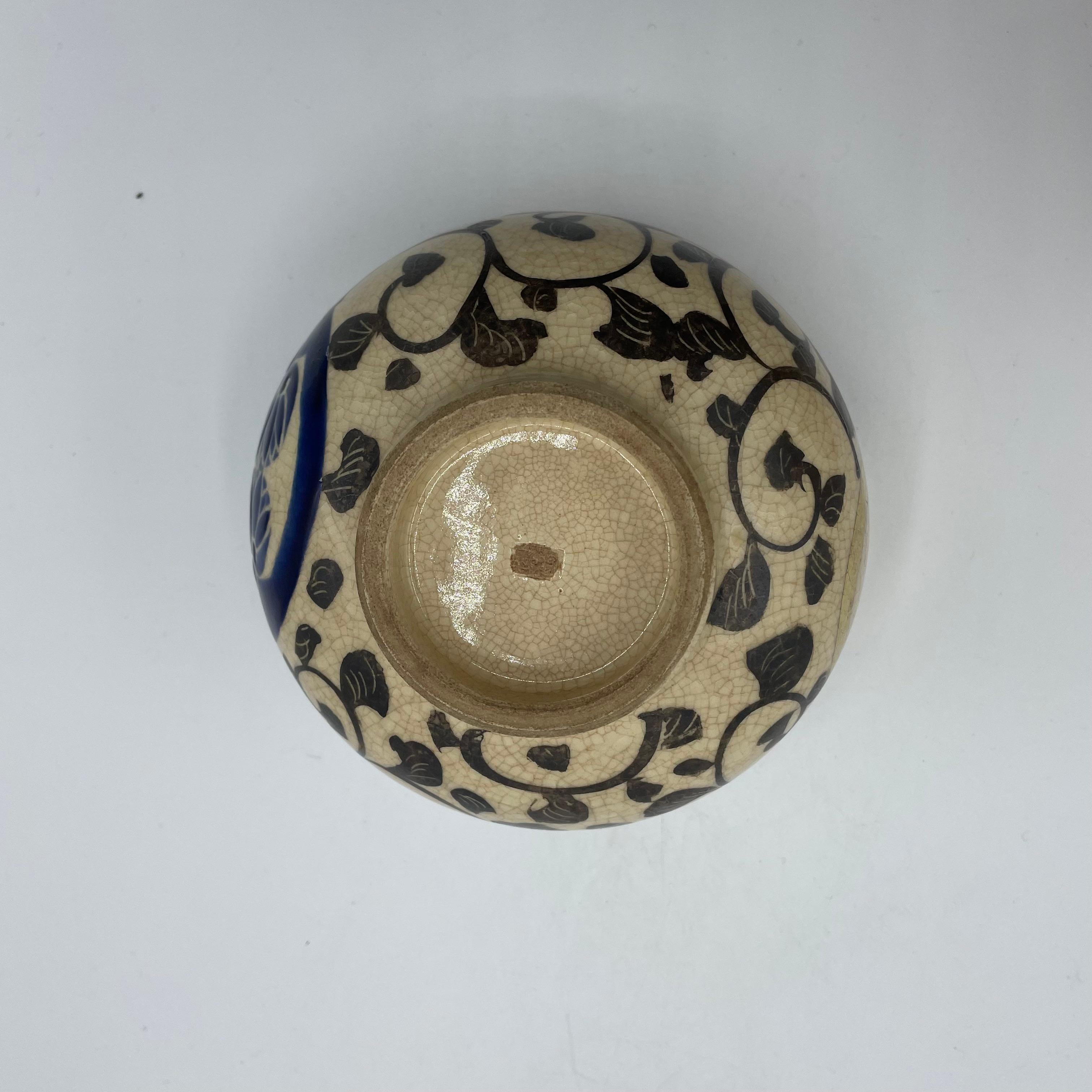 Porcelain Japanese Antique Matcha Bowl 'Tokugawa' 1960s with Wooden Box For Sale