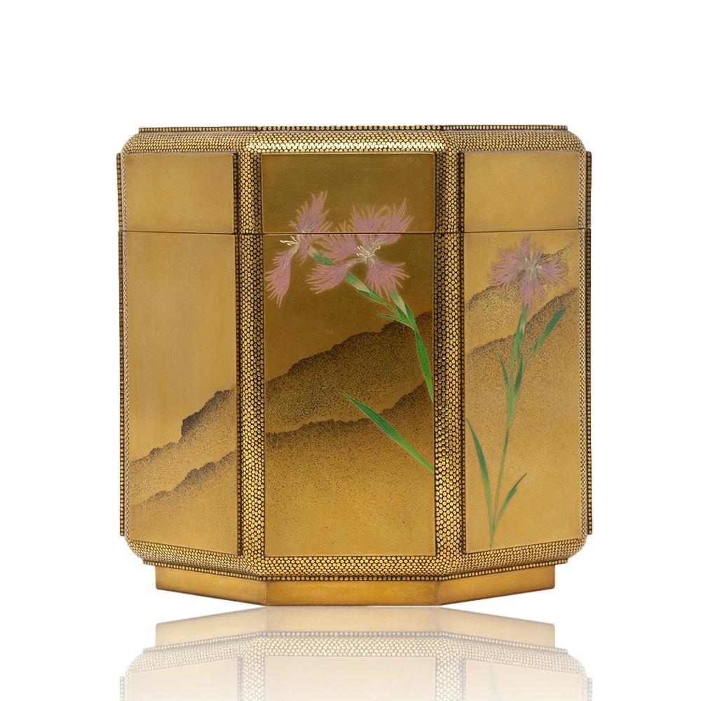 Japanese Antique Meiji Period Lacquer Hokai Box In Good Condition In Newark, England