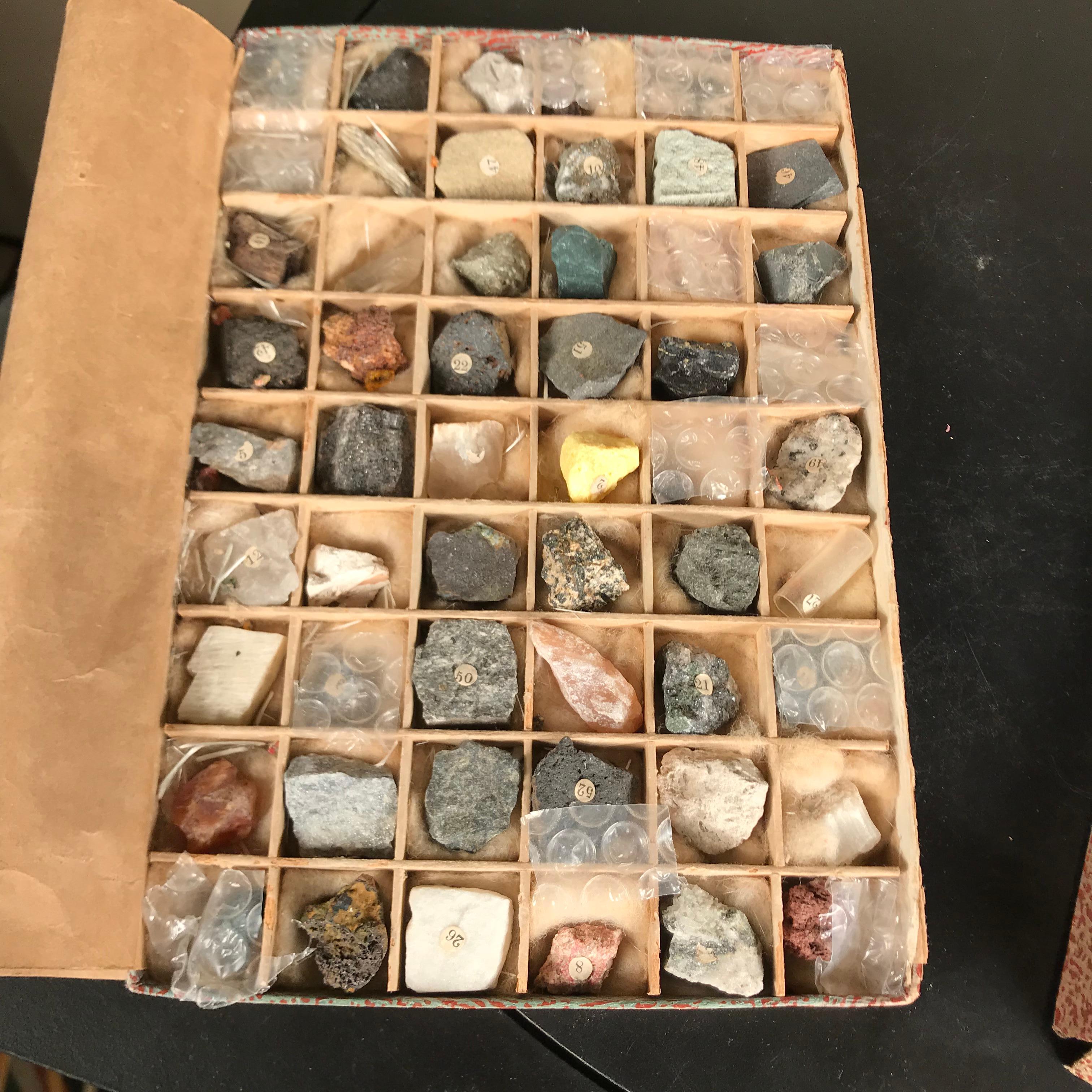 Unique gift

Japan, a collection of fifty four (54) original mineral specimens with descriptions and in their original box. Includes the original informative booklet

 These are beautiful little gems- a treat for anyone's curiosity and earth