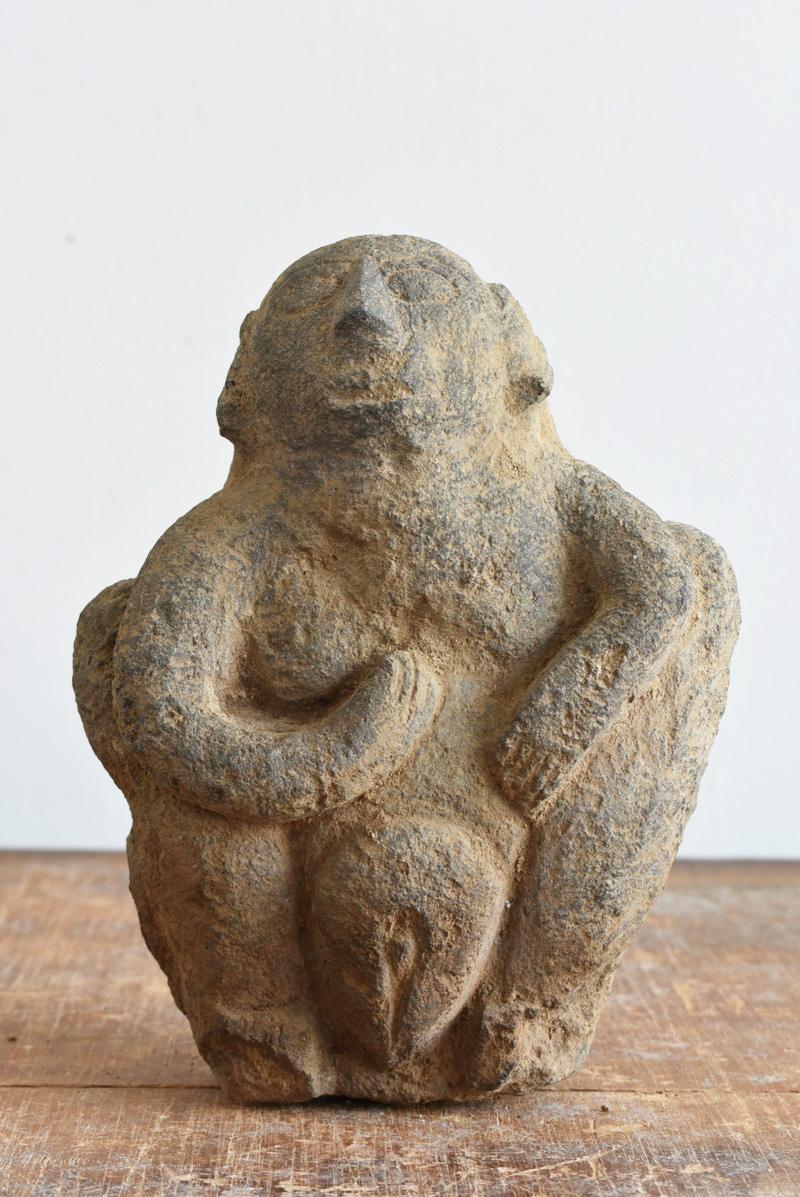 Japanese Antique Monkey-Shaped Couple Stone Statue / Prosperity of Descendants 11