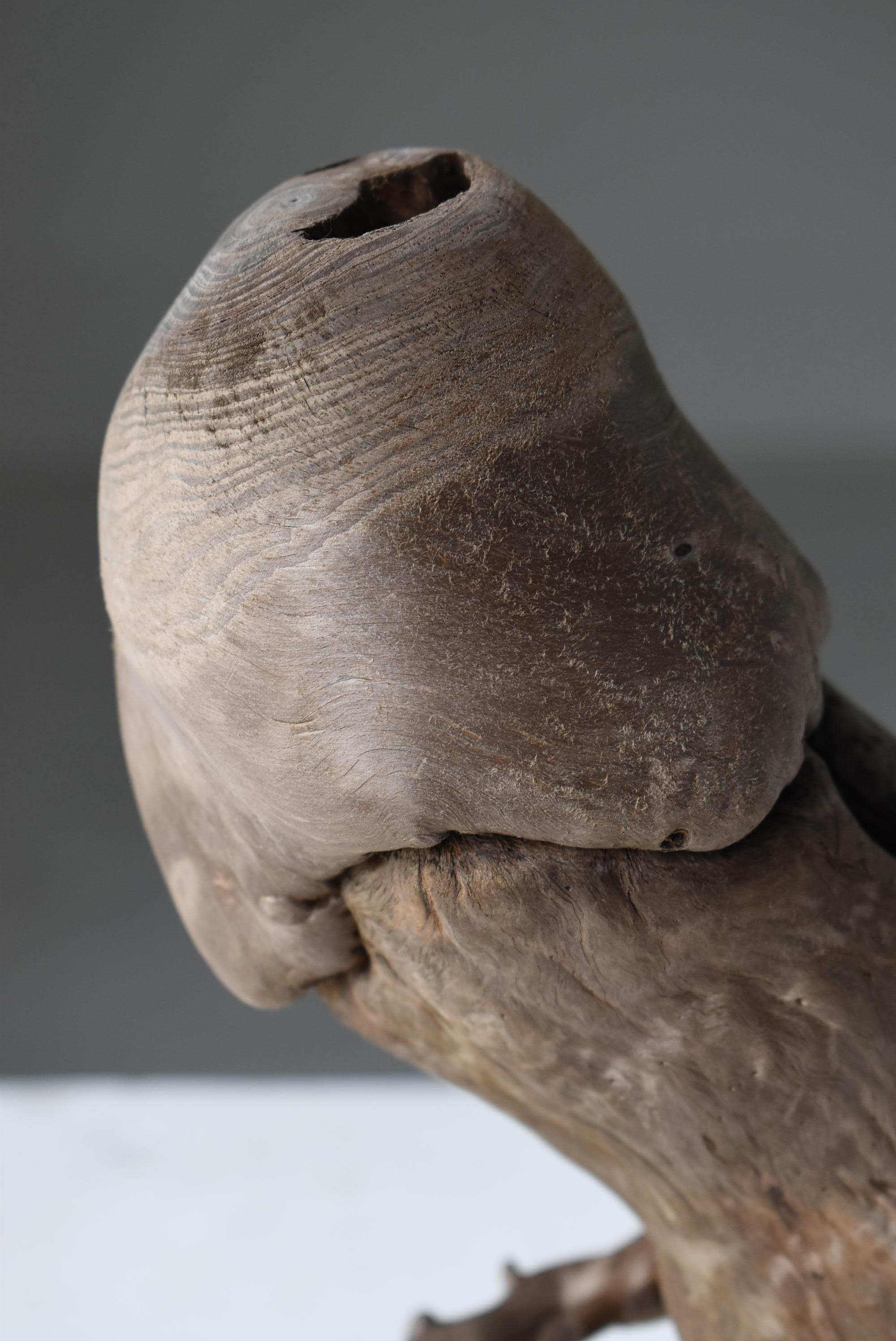 Travail du bois Pénis japonais ancien en bois naturel 1860s-1920s / Figurine Objects for Objects Wabisabi en vente