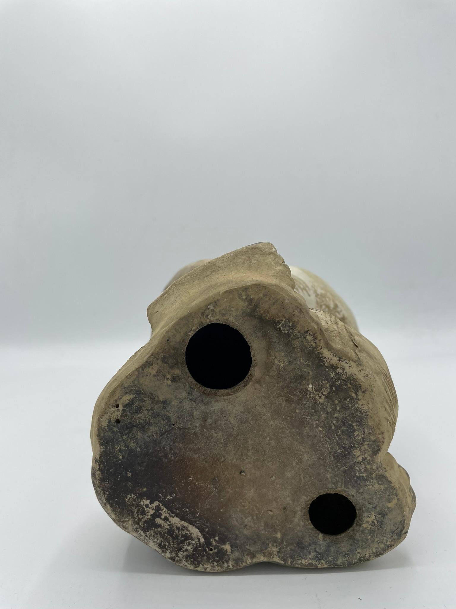 Objet japonais ancien blanc « Shigaraki Tanuki » des années 1960 5