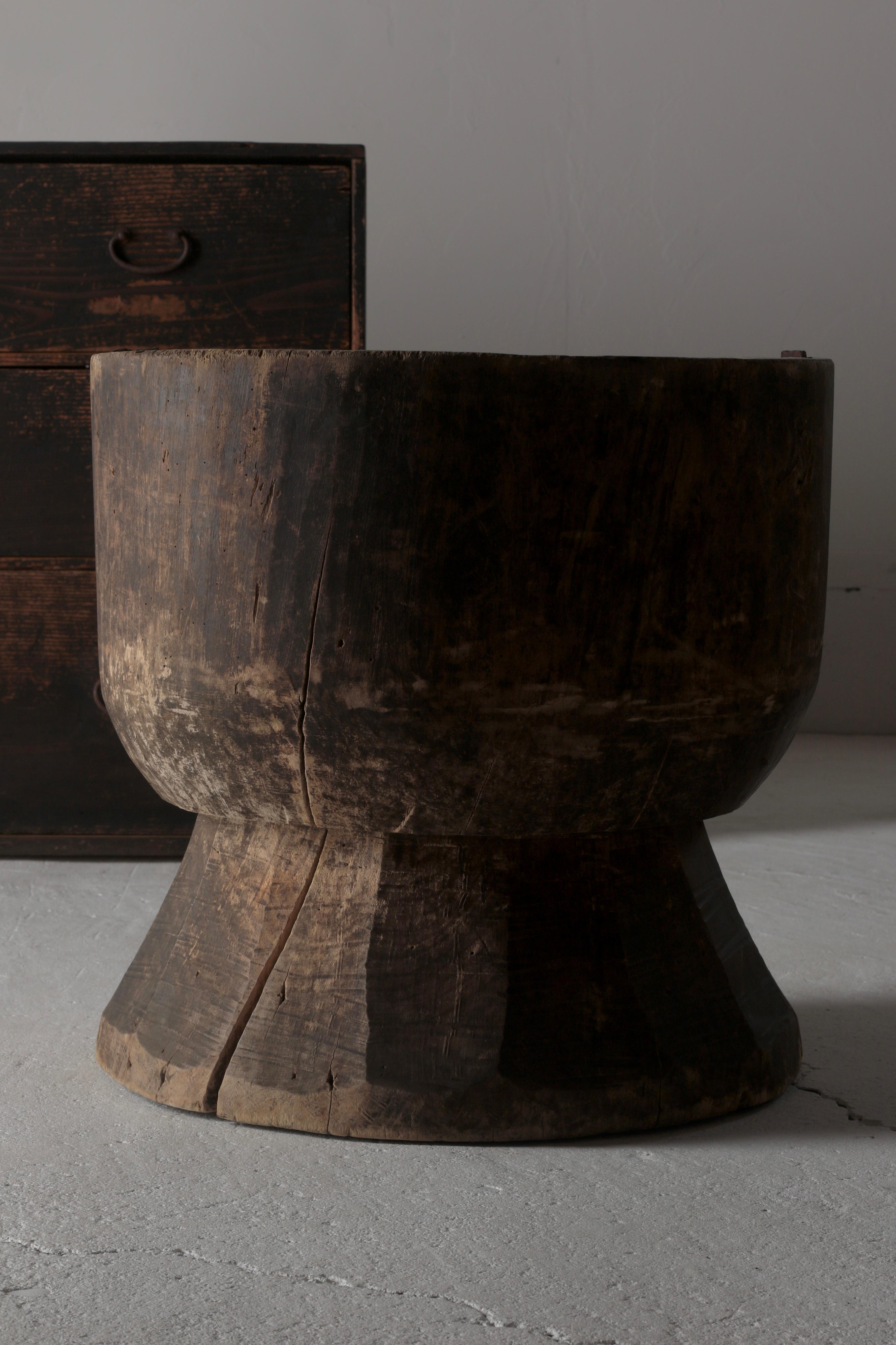 Japanese Antique Old Wooden Mortar / Coffee Table 1868s-1912s Wabi-sabi Japandi 4