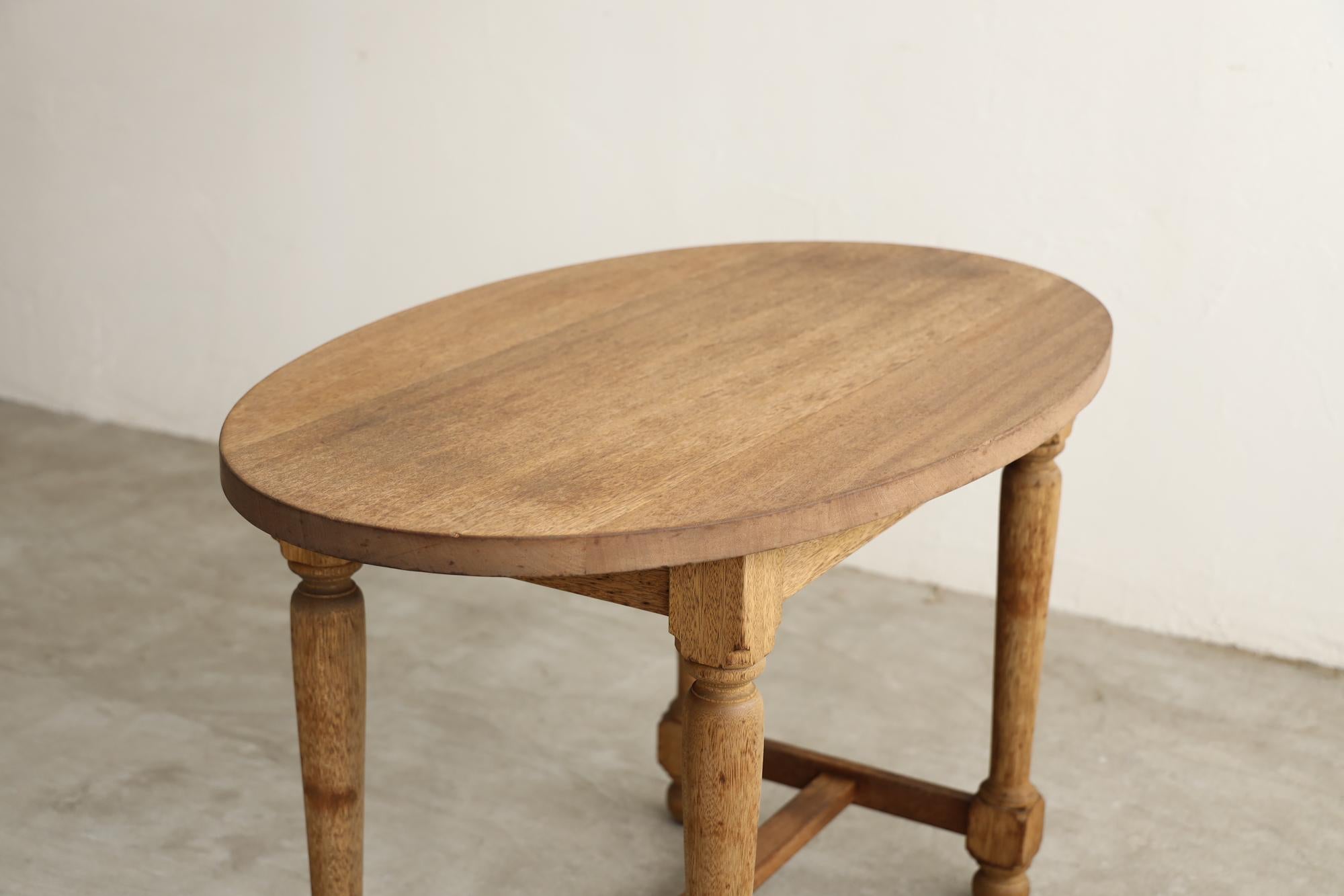 Japanese Antique Oval Table, Early 20th Century 6