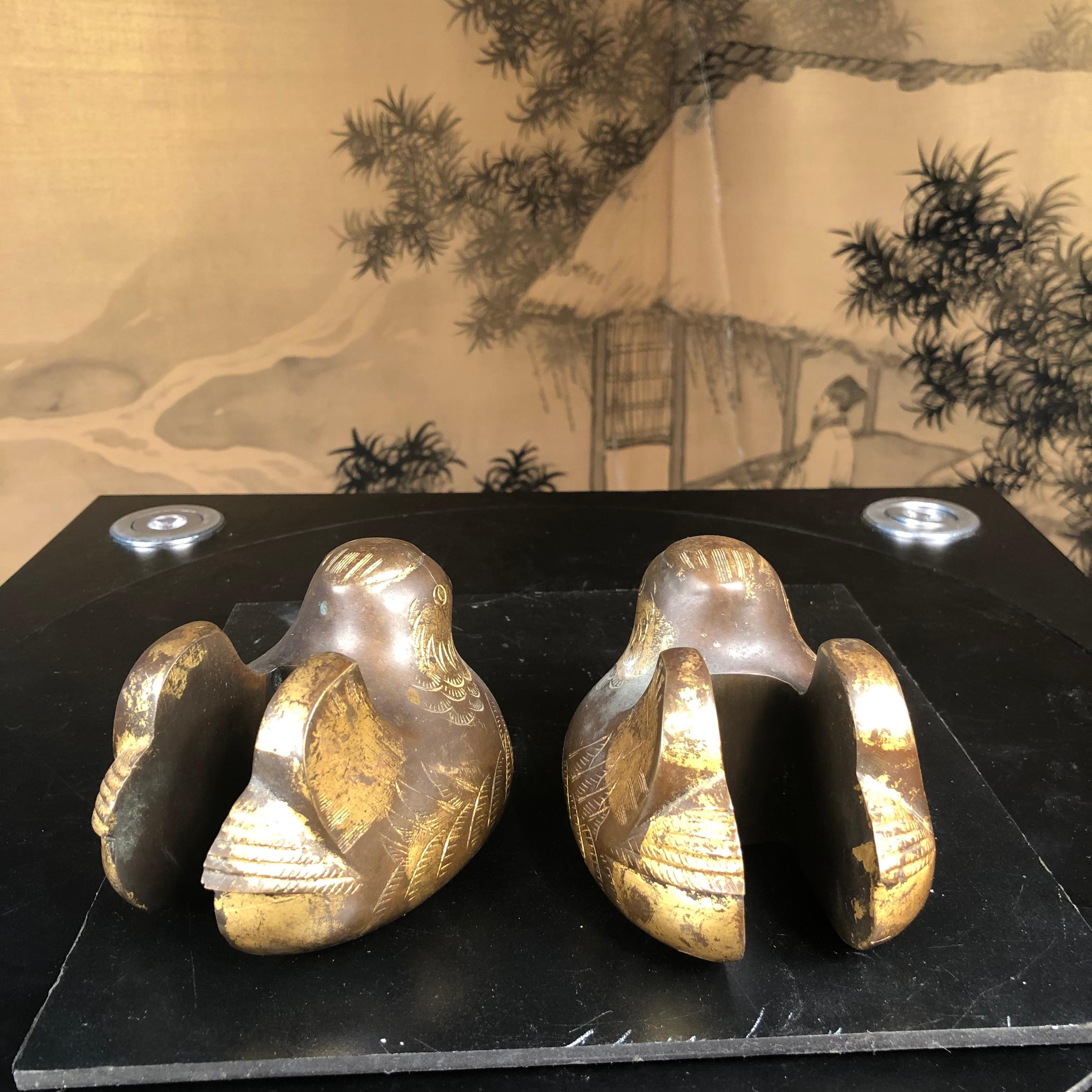 Japanese Antique Pair Gilt Bronze Mandarin Duck Screen Holders 7