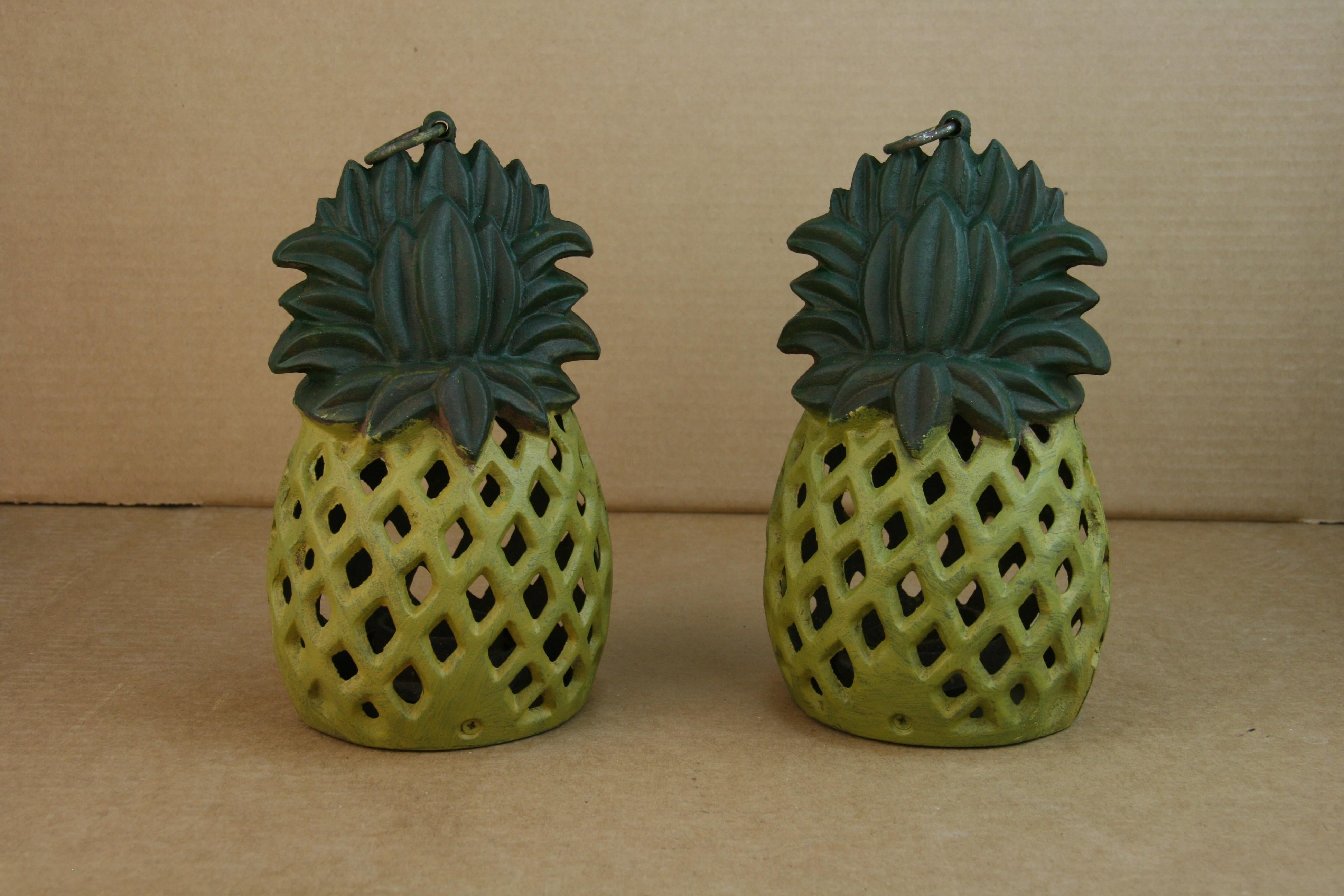 Japanese Antique Pair Pineapple Hand Painted Garden Candle Lanterns For Sale 2