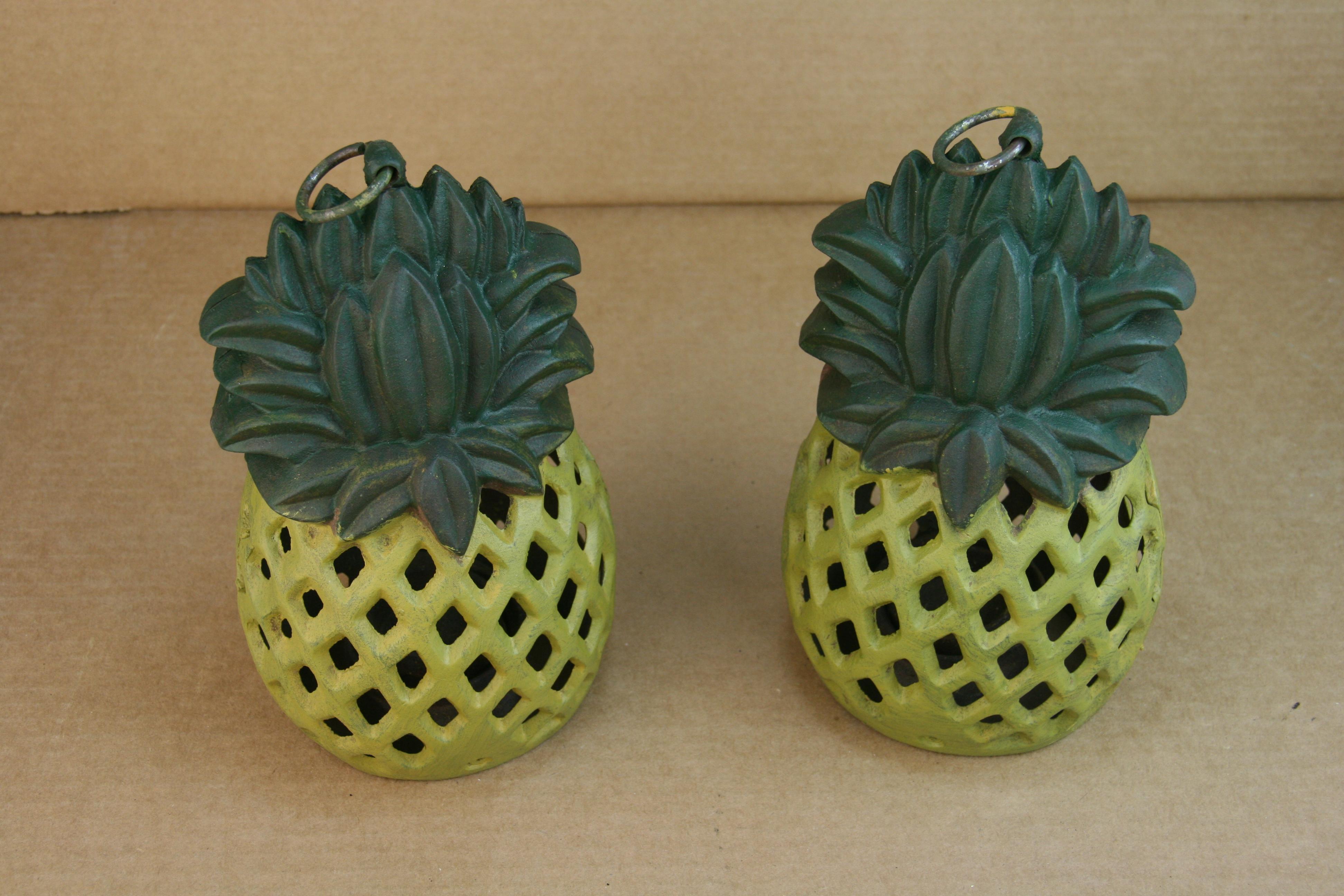 Japanese Antique Pair Pineapple Hand Painted Garden Candle Lanterns For Sale 3