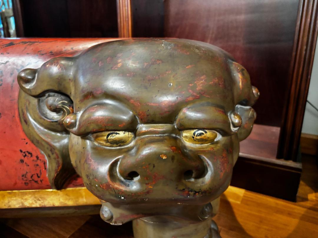 Japanese Antique Pair Large Red And Gilt Elephant And Lion Temple Benches, 1925 In Good Condition For Sale In South Burlington, VT