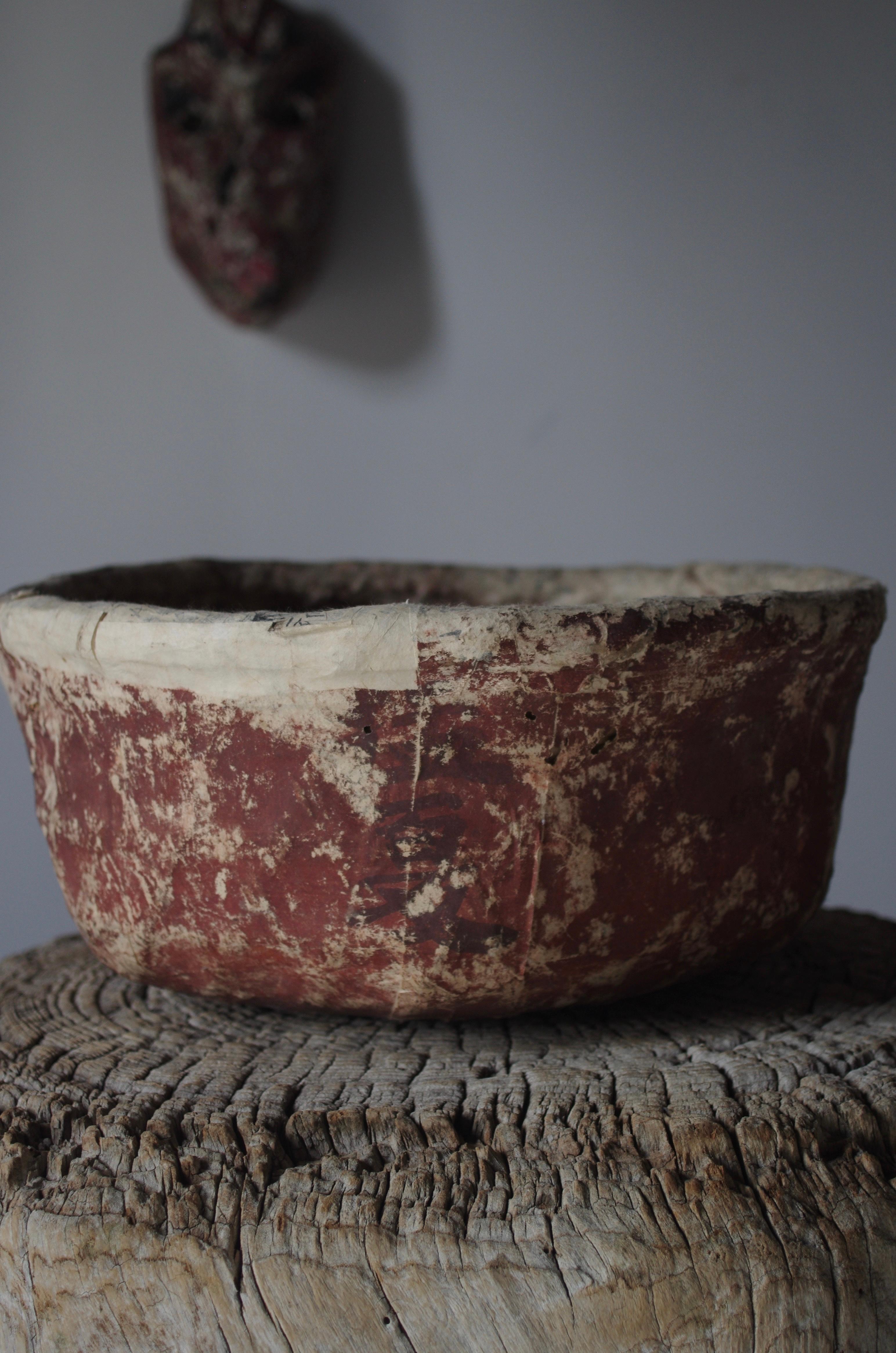 Cestino antico giapponese rivestito di carta / 1868-1912 / Wabi-sabi Mingei in vendita 4