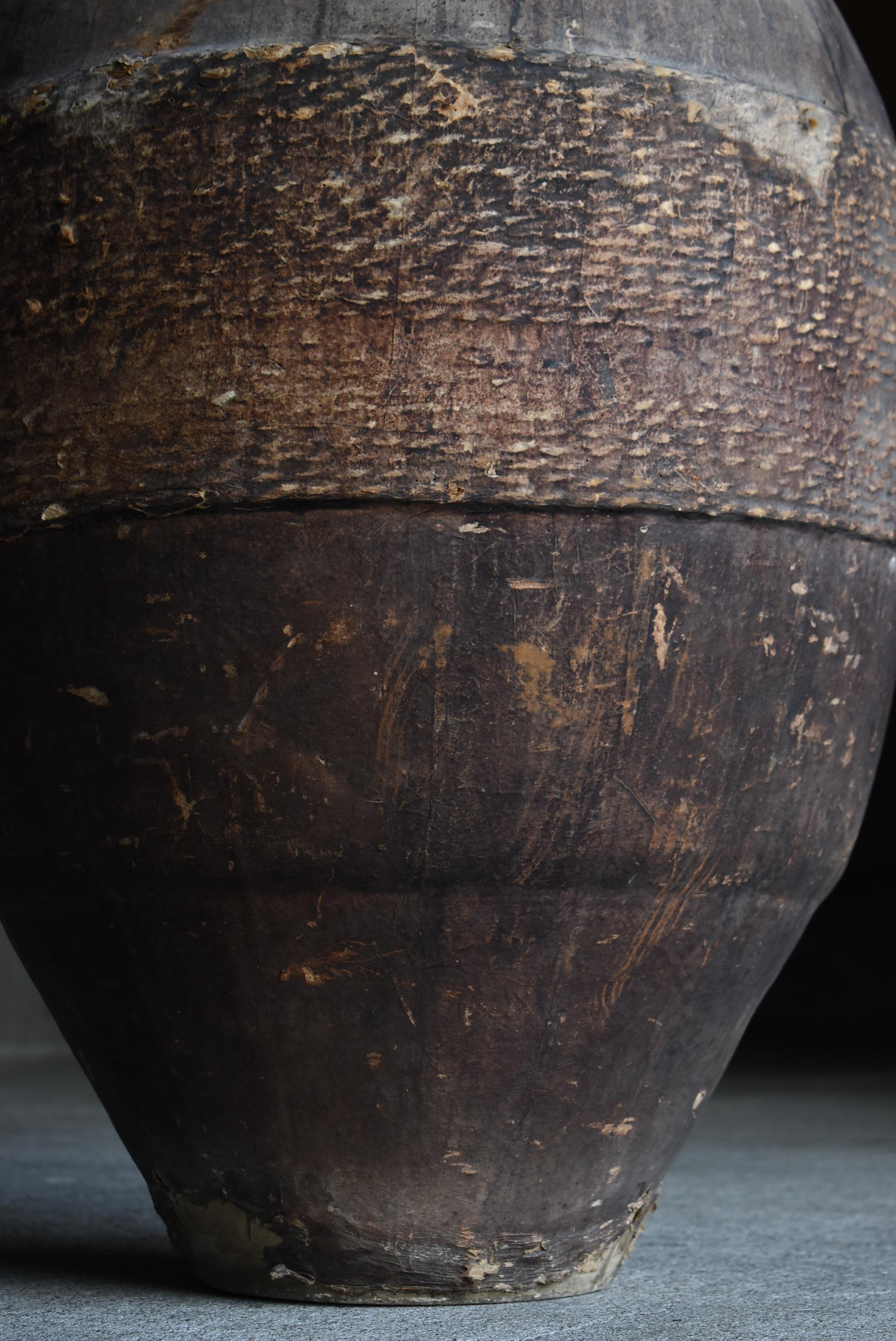 XX secolo Antico vaso giapponese in ceramica rivestito di carta del 1860-1900 / Vaso Wabisabi in vendita