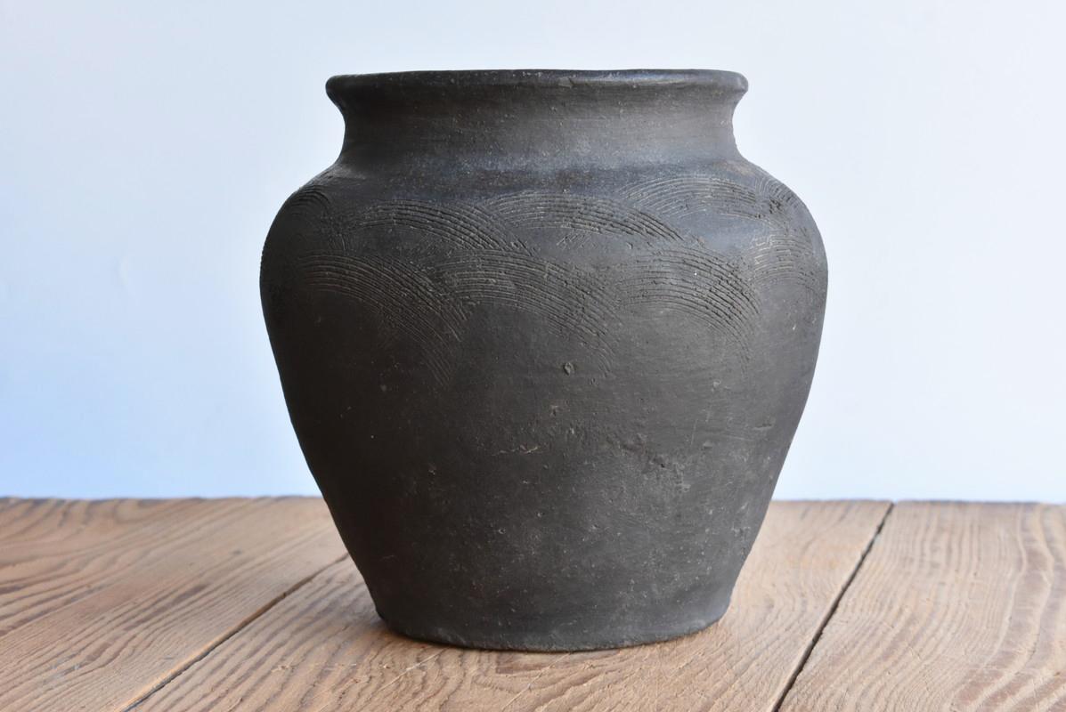 Pottery Japanese Antique Pot 