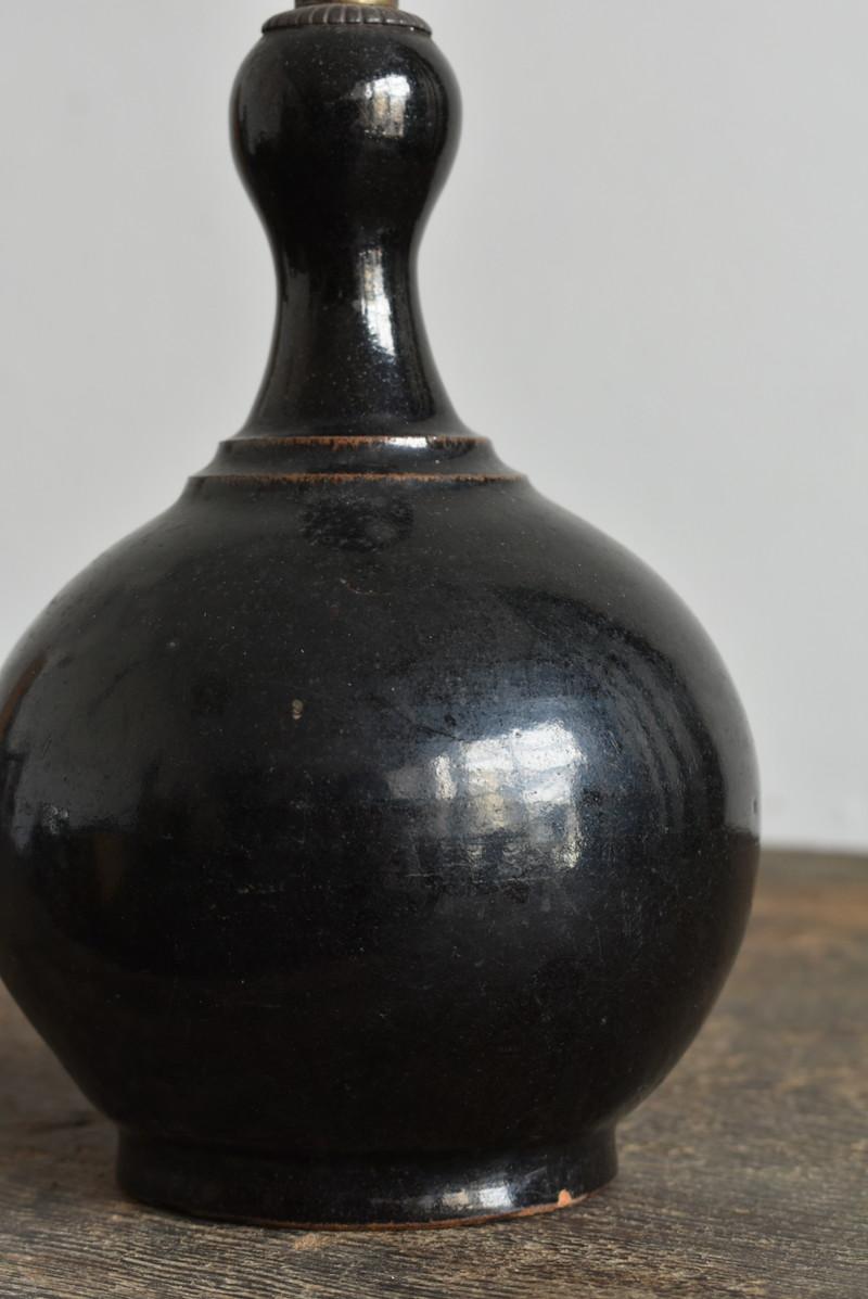 Japanese Antique Pottery Black Vase / Satsuma Ware / 1600-1800/Edo Period For Sale 6
