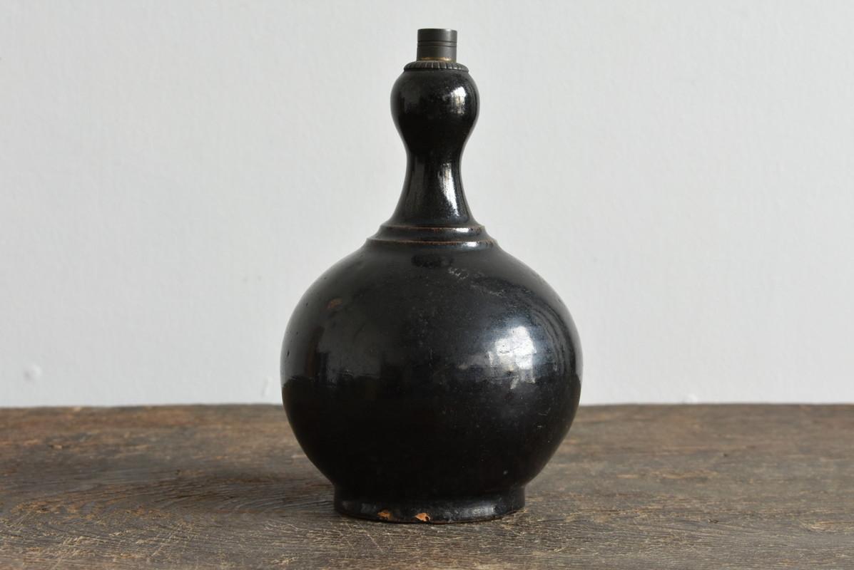 Japanese Antique Pottery Black Vase / Satsuma Ware / 1600-1800/Edo Period For Sale 2