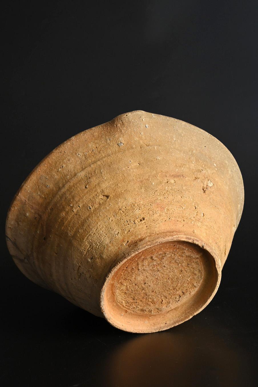 Japanese antique pottery bowl [tokoname ware]/Tokoname ware/12th-13th century For Sale 5