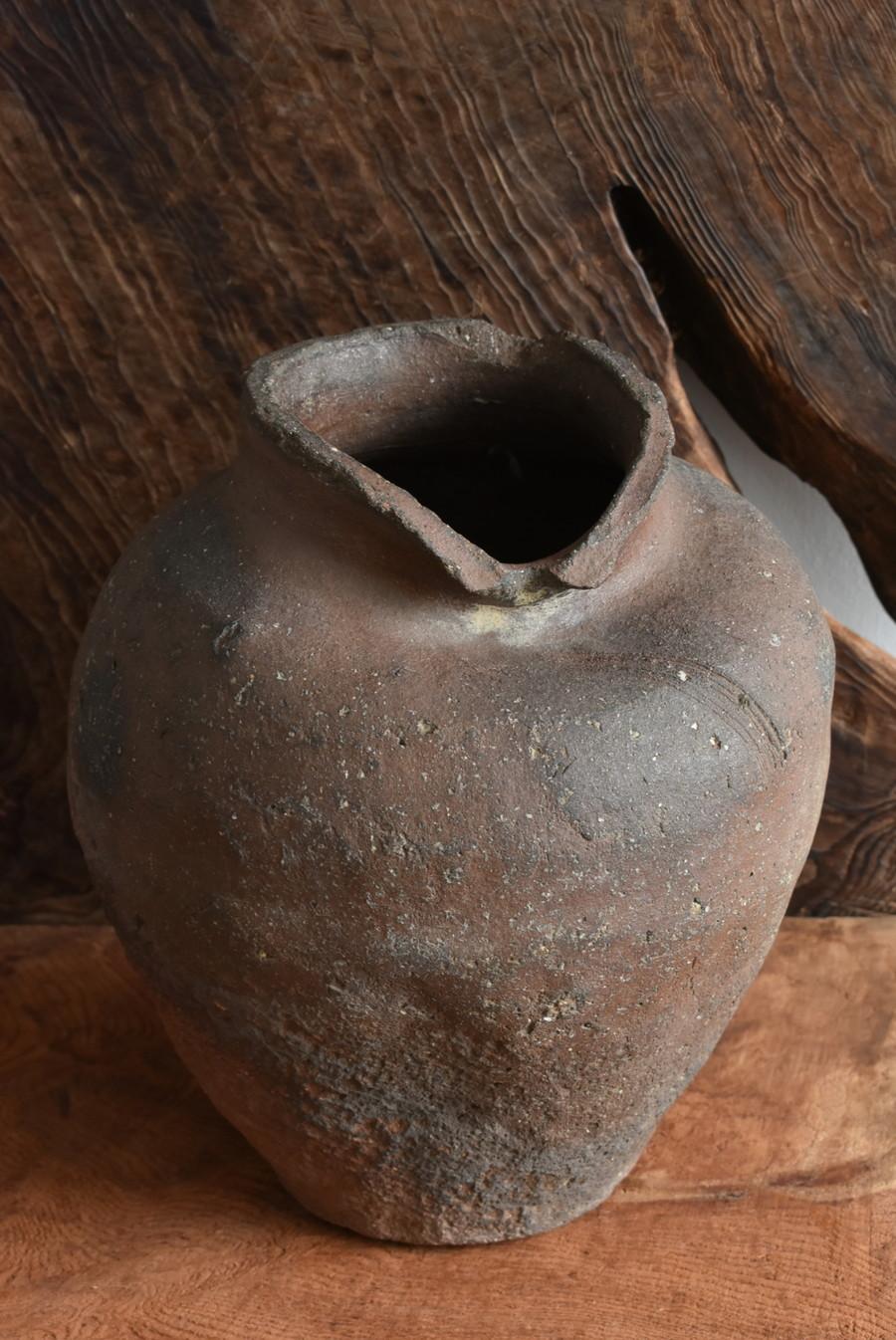 18th Century and Earlier Japanese Antique Pottery Distorted Jar 1400-1500s / Wabi-Sabi Tokoname Vase For Sale