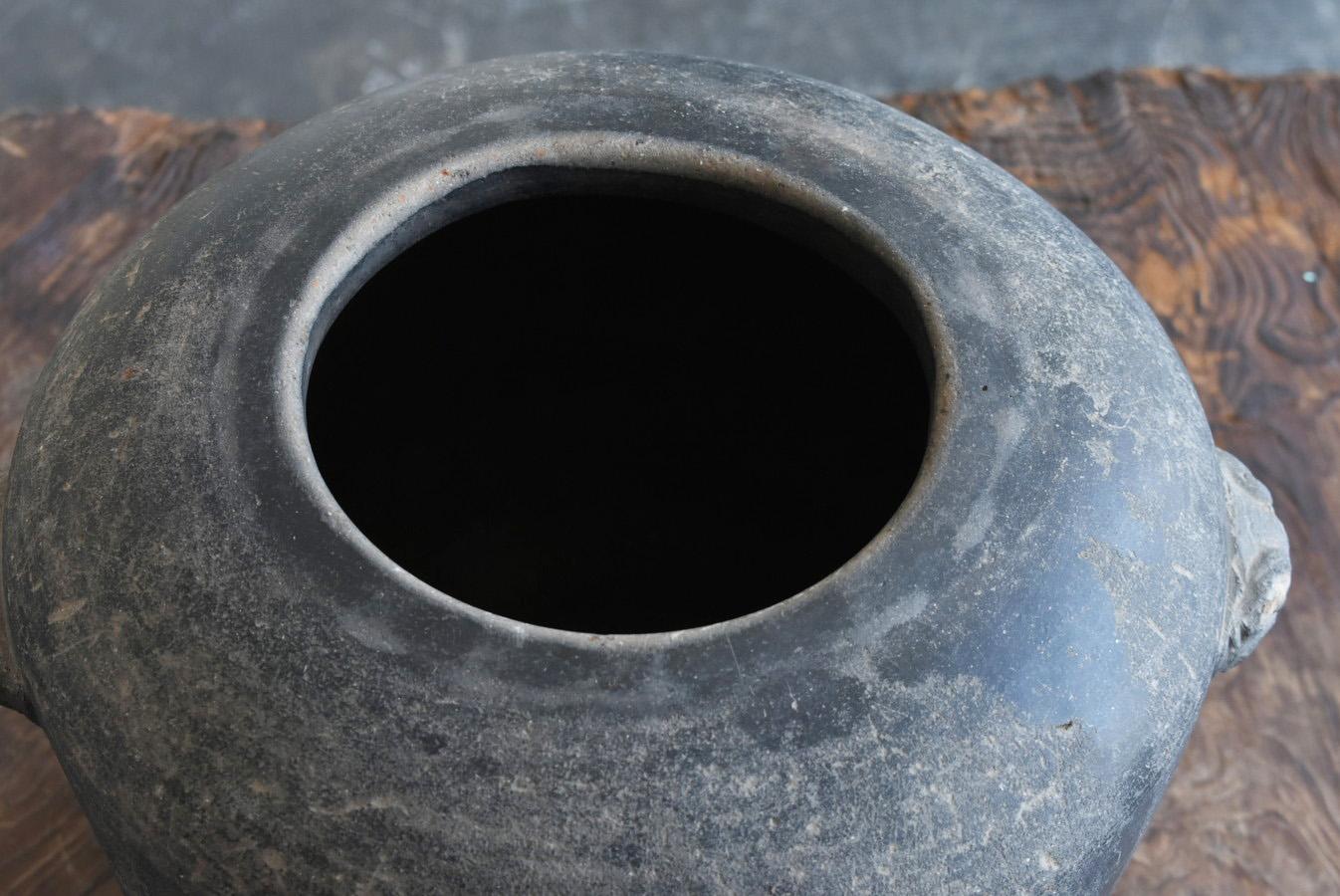 Japanese Antique Pottery Jar /1868-1920/Charcoal Bowl / Vase / Brazier For Sale 4