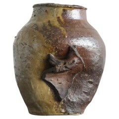 Japanese Antique Pottery Jar / Beautiful and Rare Natural Glaze and Shape Jar