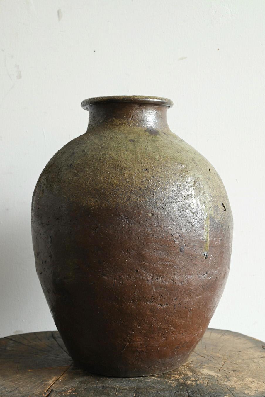 Japanese Antique Pottery Jar 