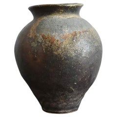 Japanese Antique Pottery Jar / Tokoname Ware / 1550-1650/ Vase of Natural Glaze